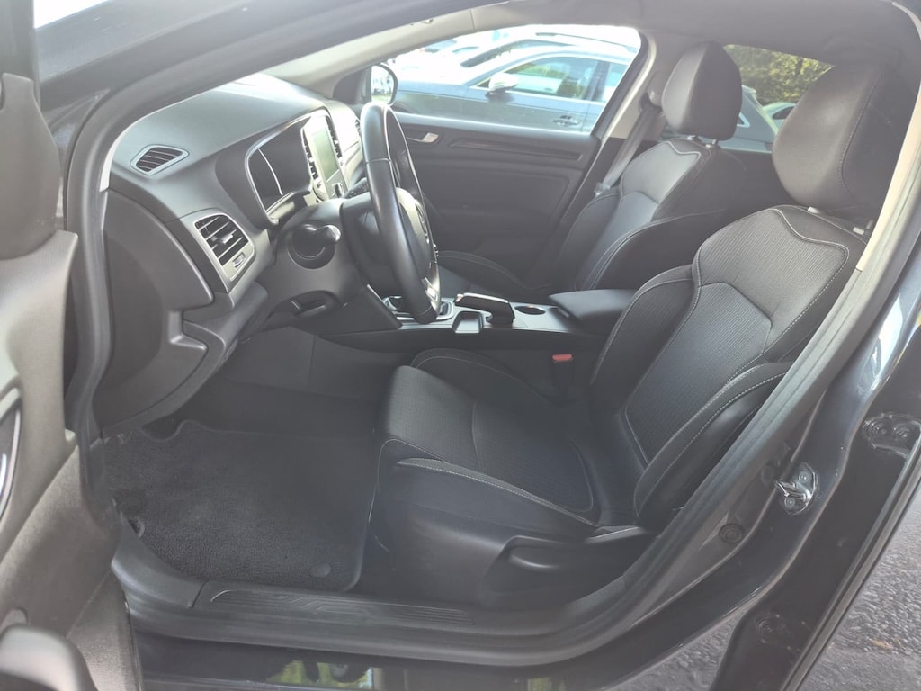 RENAULT Mégane 1.2 16V Turbo Zen-image-7