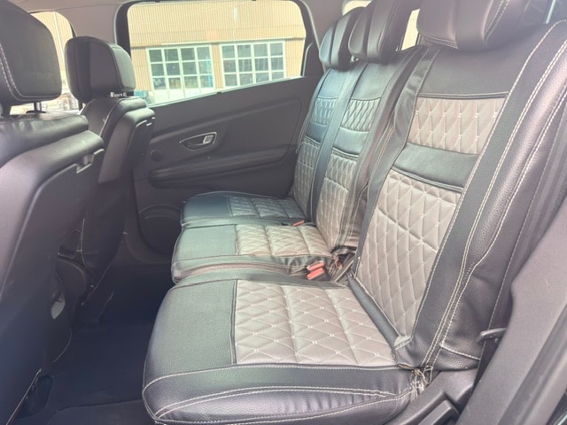 RENAULT Grand Scénic 1.6 dCi Bose EDC-image-10