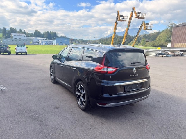 RENAULT Grand Scénic 1.6 dCi Bose EDC-image-7