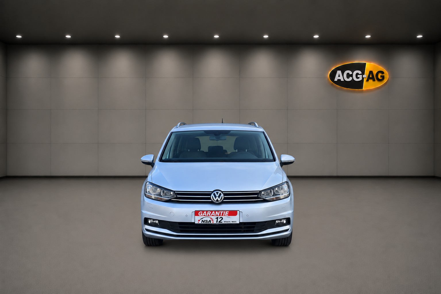 VW Touran 1.6 TDI BlueMotion Technology Comfortline DSG ** Gr-Navi ** RF-Kamera ** Sitzheizung ** Abstandsregelsysteme ** Ab MFK-image-1