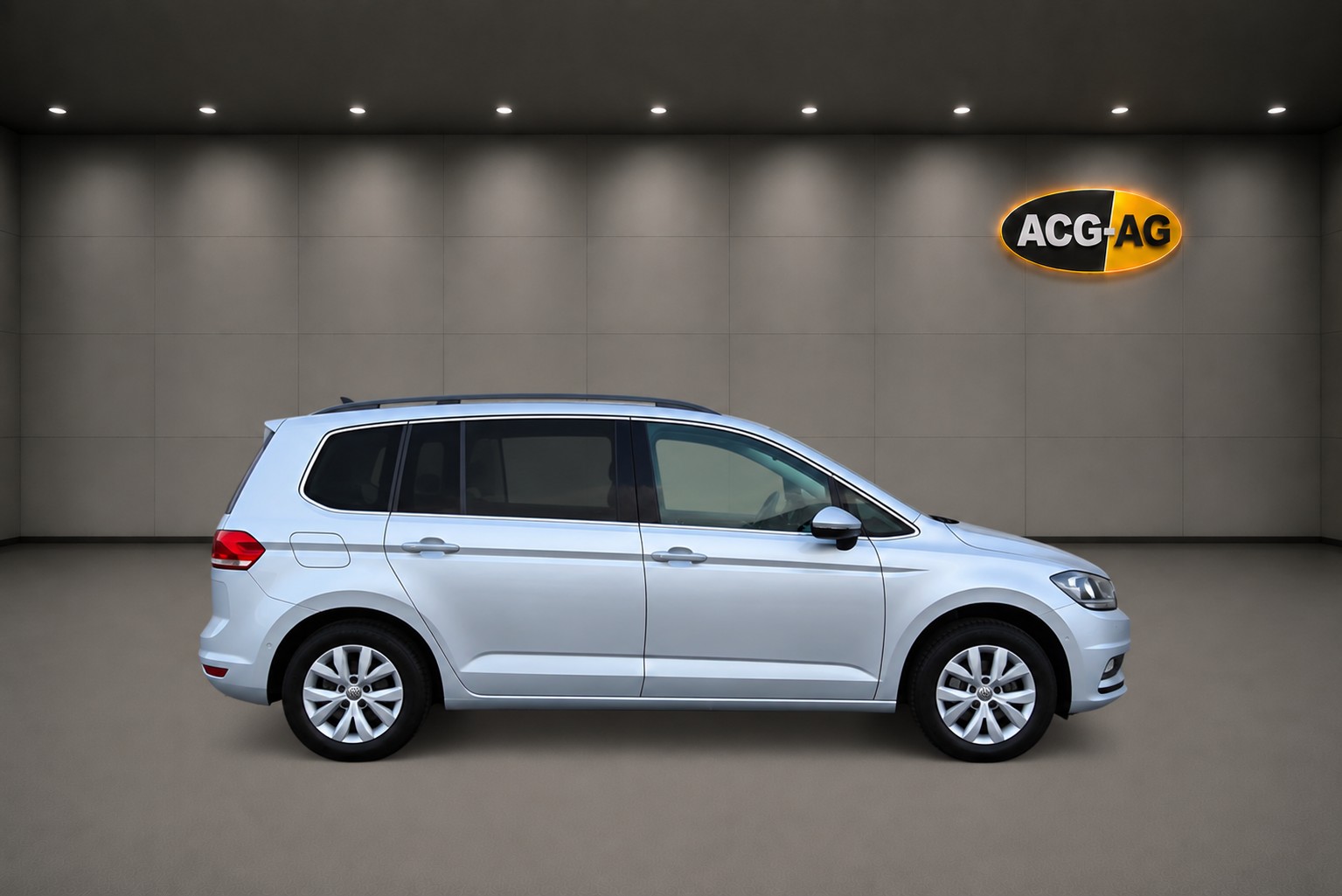 VW Touran 1.6 TDI BlueMotion Technology Comfortline DSG ** Gr-Navi ** RF-Kamera ** Sitzheizung ** Abstandsregelsysteme ** Ab MFK-image-6