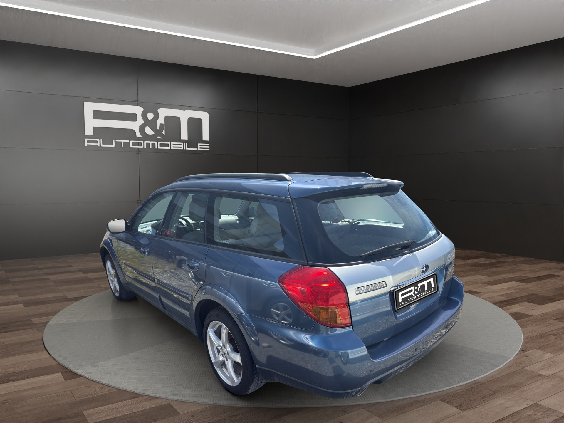 SUBARU Outback 3.0R AWD H6 Automatic-image-1