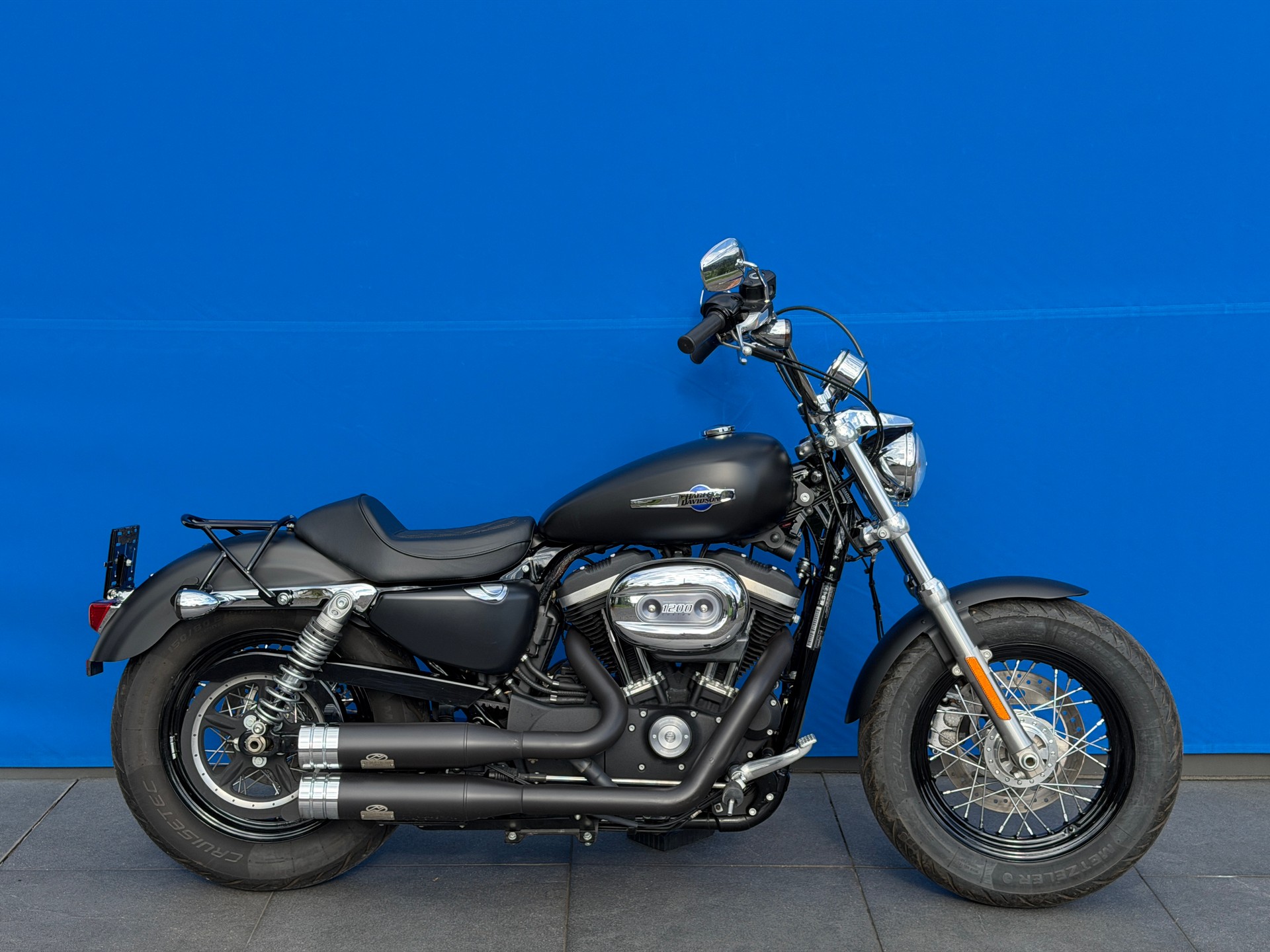 HARLEY-DAVIDSON XL 1200 CB (35 KW)-showroom-element-1