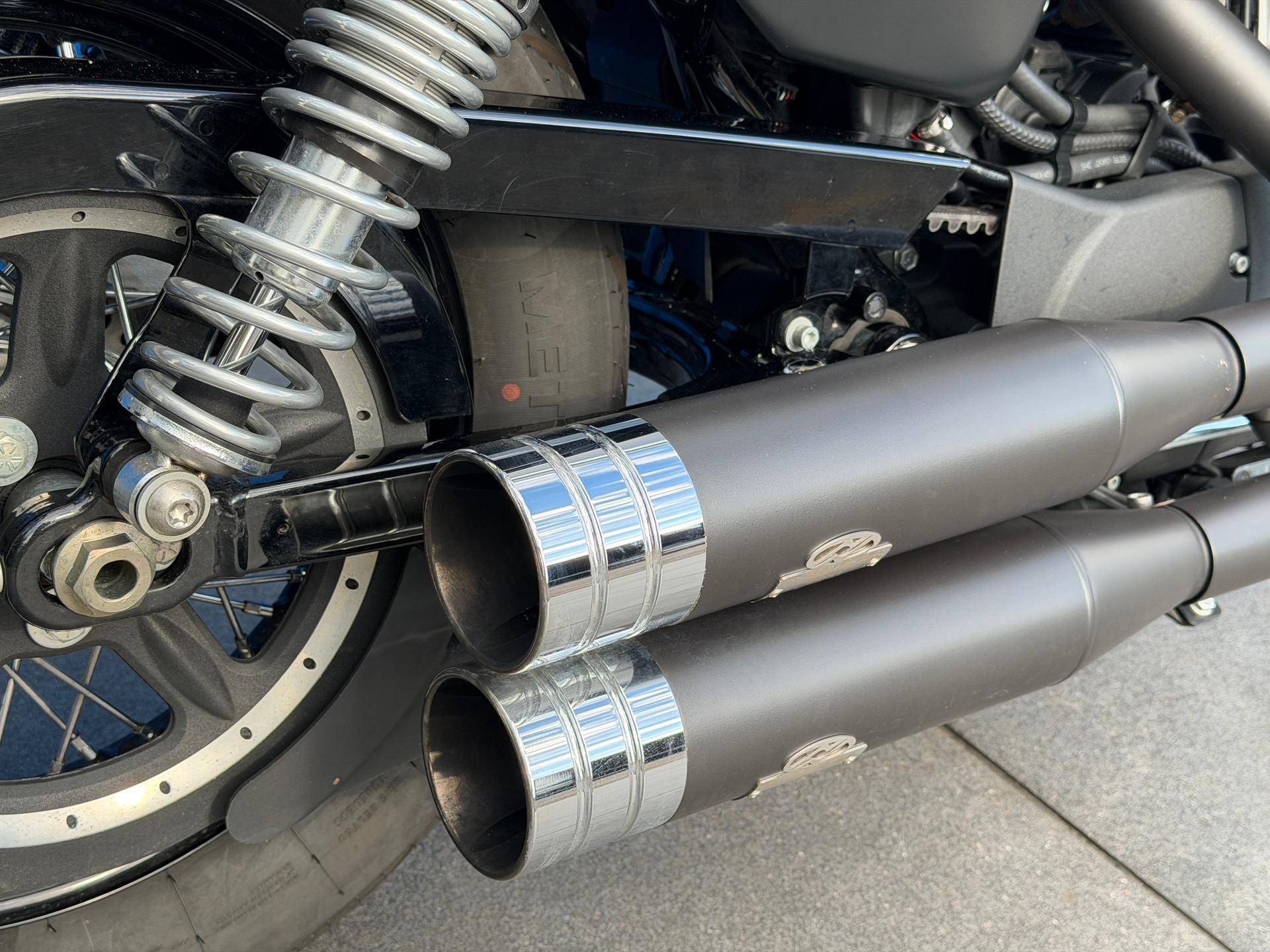 HARLEY-DAVIDSON XL 1200 CB (35 KW)-showroom-element-3