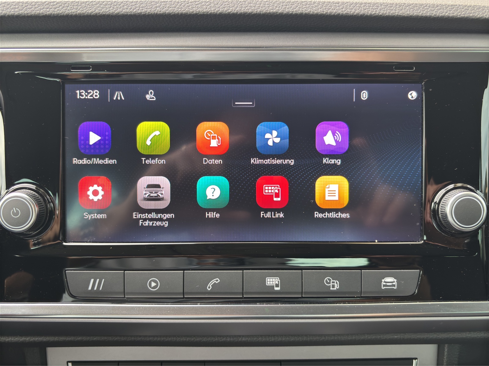 SEAT Ateca 1.5 TSI EVO DSG FR mit AHK, Fahrerassistenzpaket XL & Rückfahrkamera-image-15