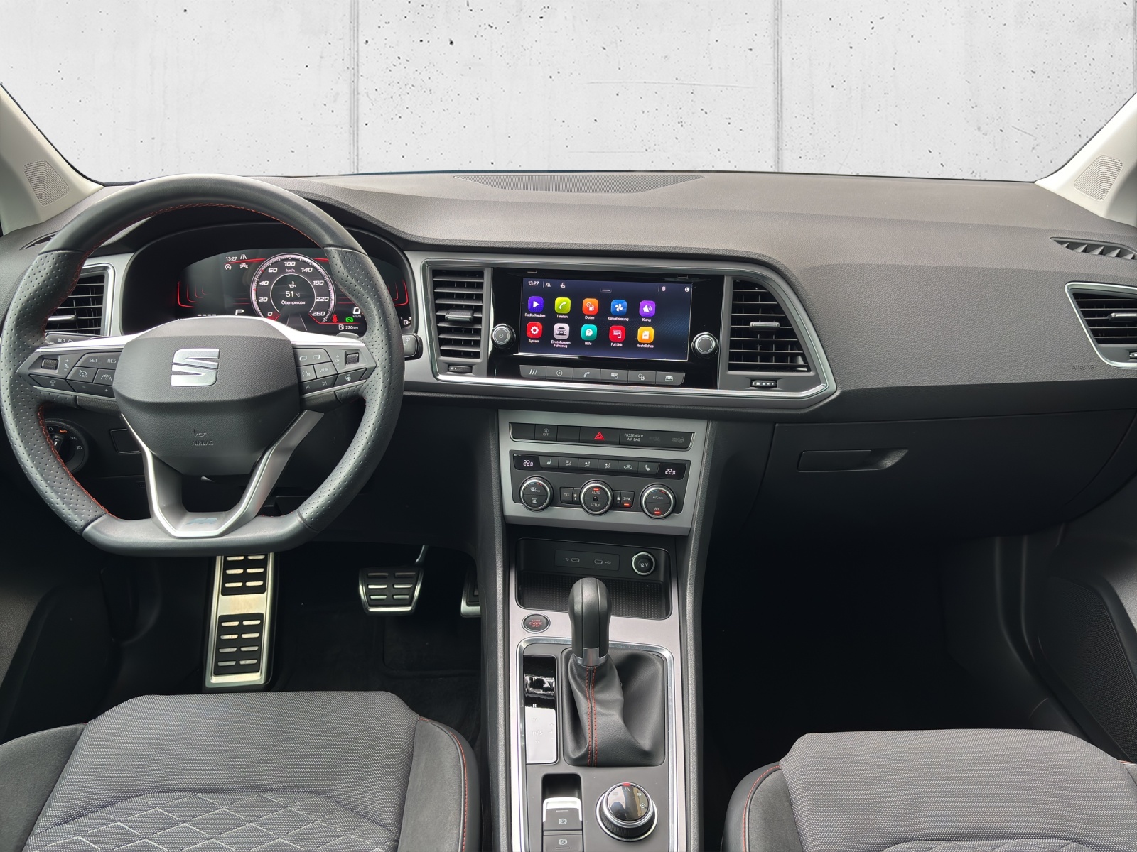 SEAT Ateca 1.5 TSI EVO DSG FR mit AHK, Fahrerassistenzpaket XL & Rückfahrkamera-image-11
