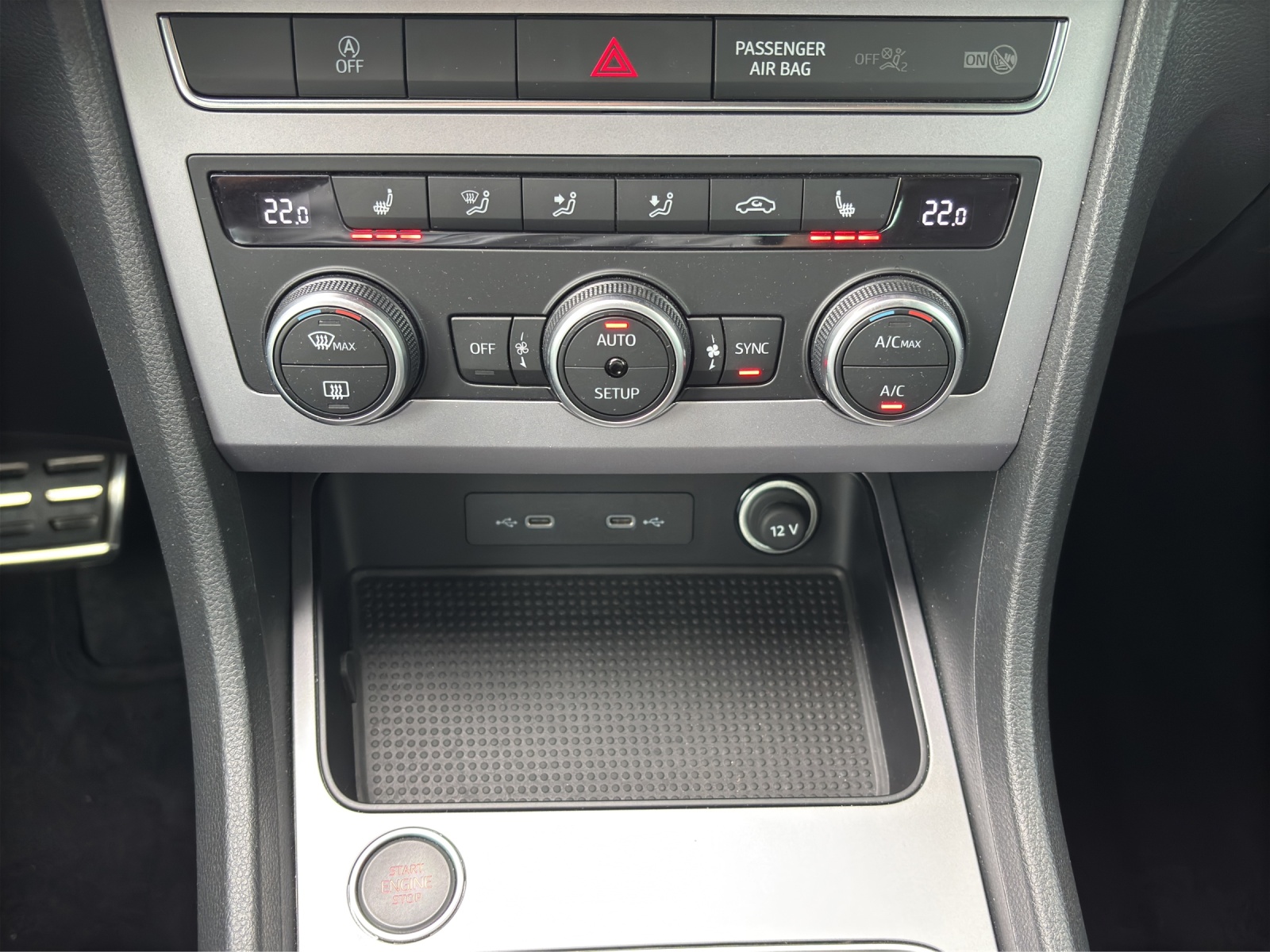 SEAT Ateca 1.5 TSI EVO DSG FR mit AHK, Fahrerassistenzpaket XL & Rückfahrkamera-image-16
