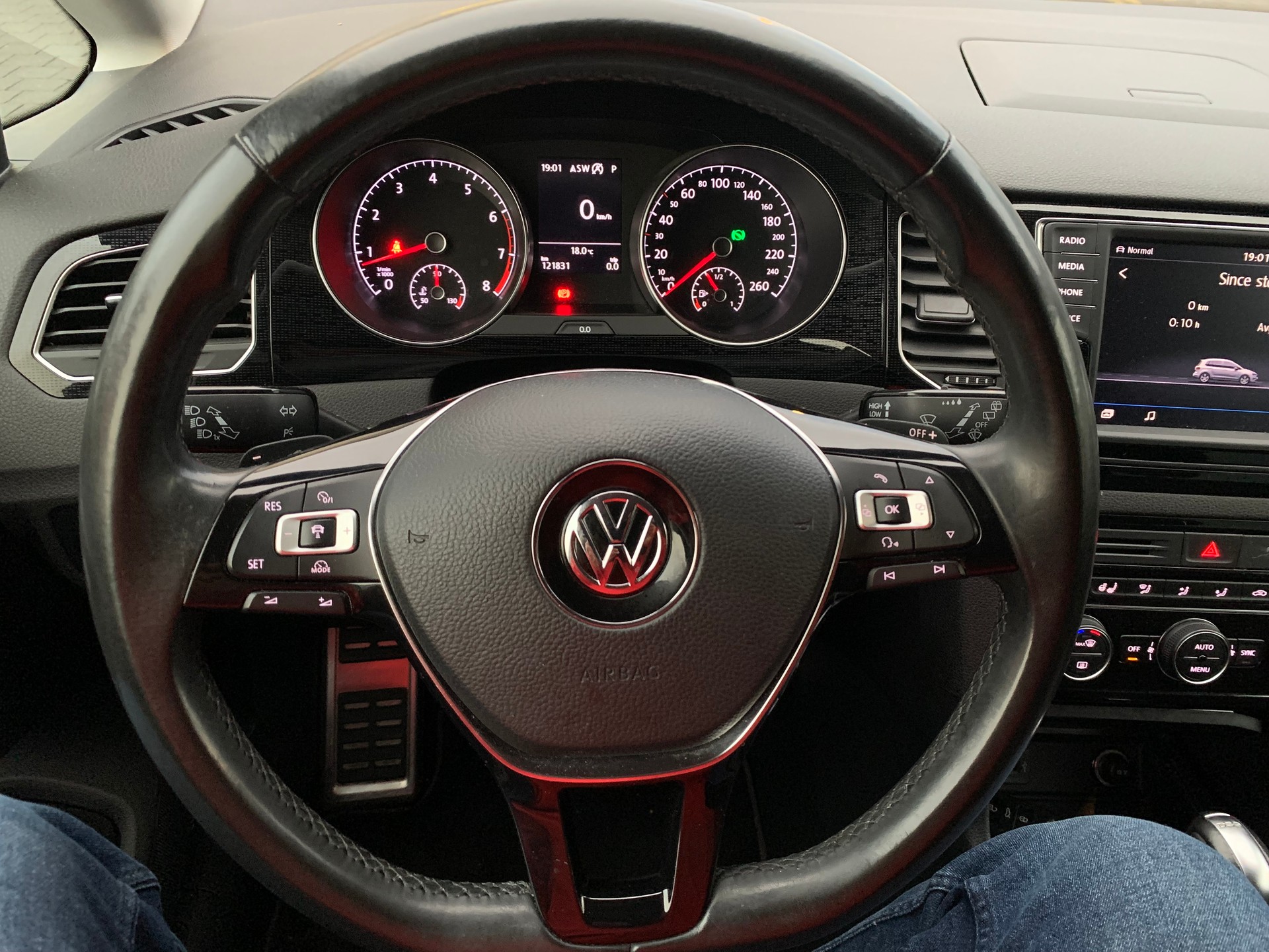 VW Golf Sportsvan 1.4 TSI Sound DSG-image-14