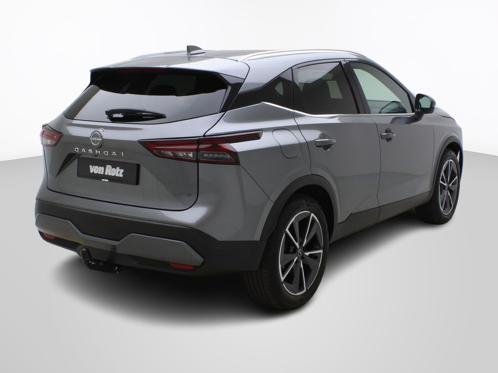 NISSAN Qashqai 1.3 DIG-T Tekna 4x4-image-4