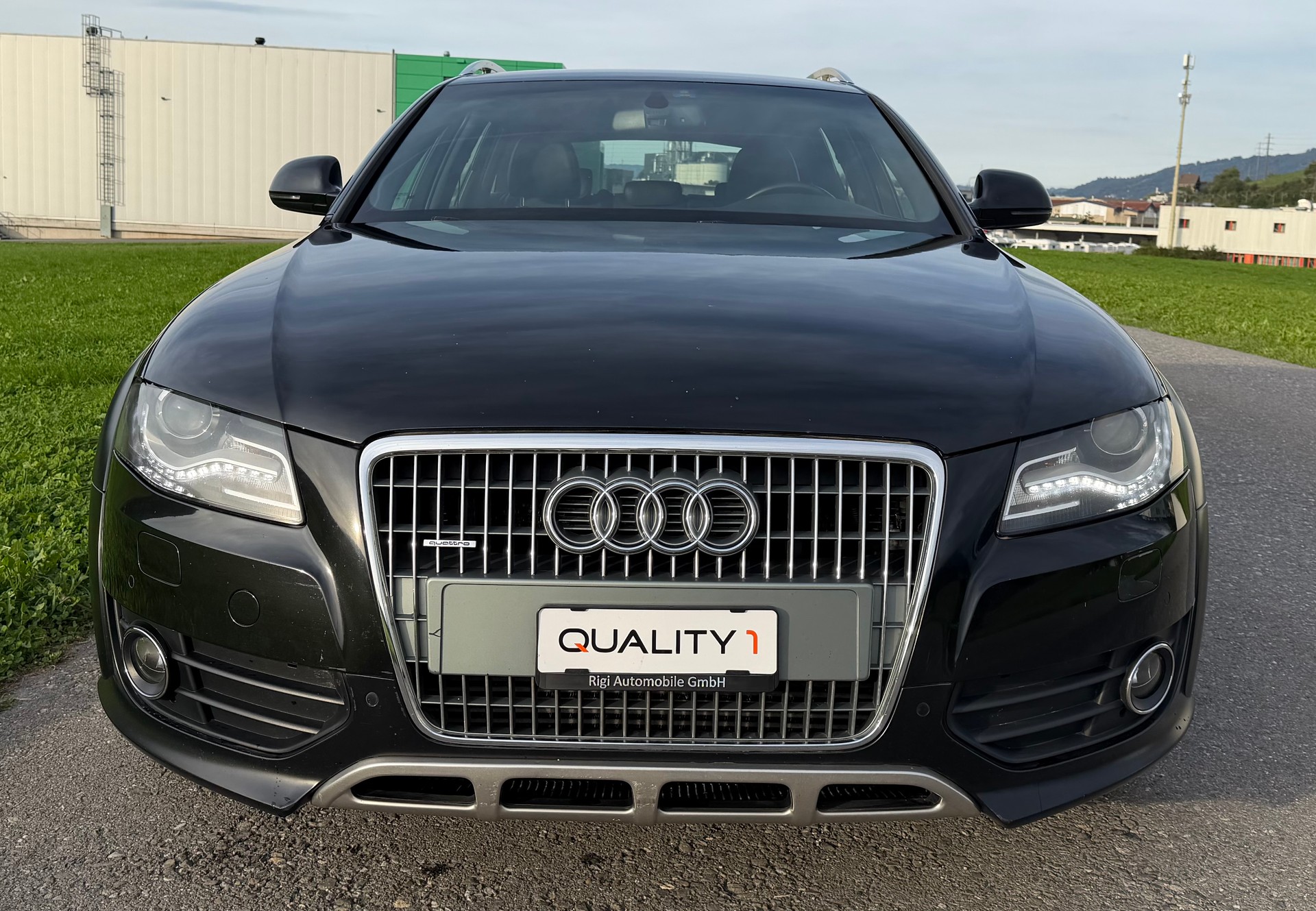 AUDI A4 allroad 3.0 TDI quattro S-tronic-image-6