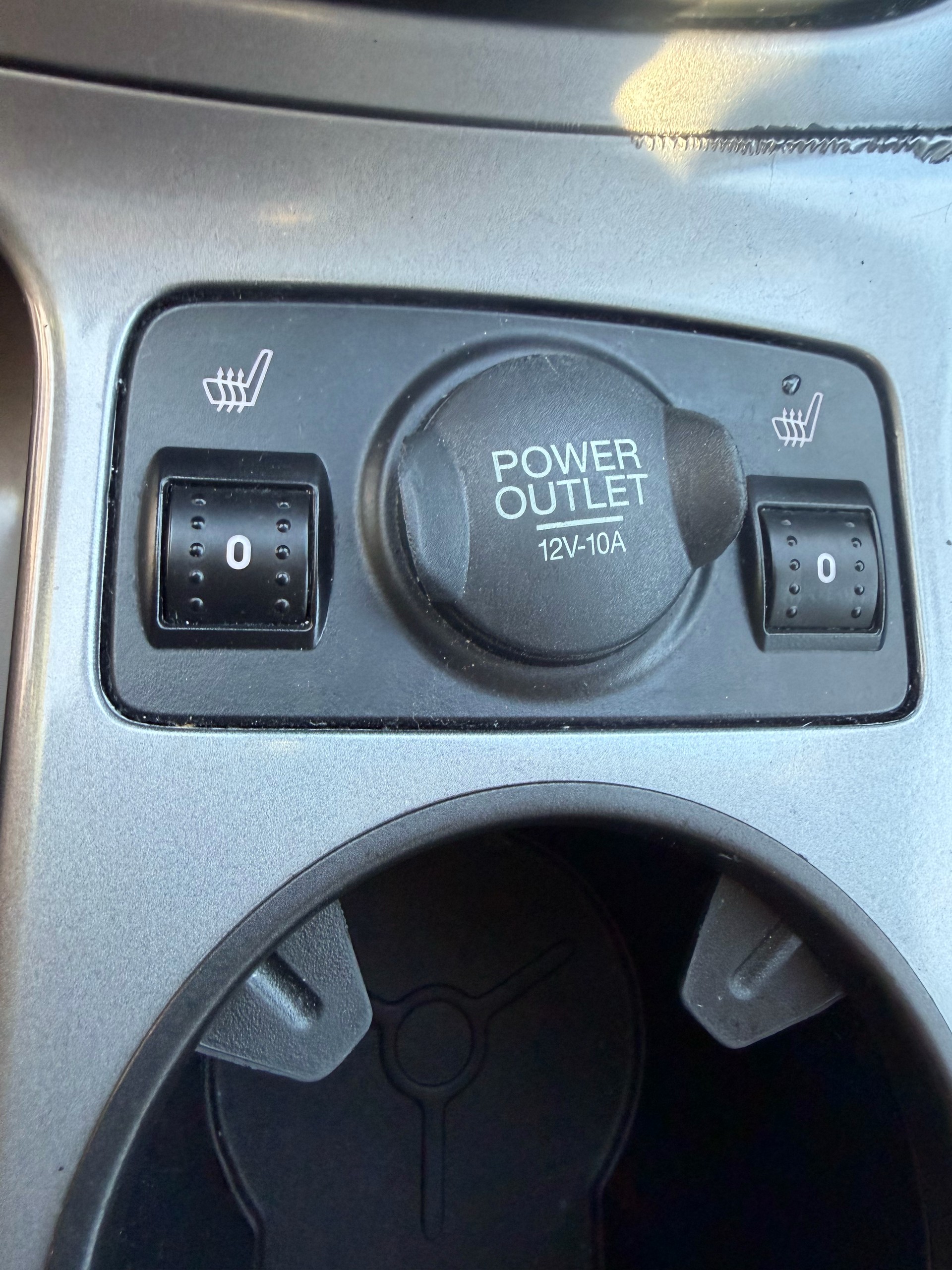 FORD Kuga 2.0 TDCi Carving 4WD PowerShift ***MFK 22.09.2026***-image-13