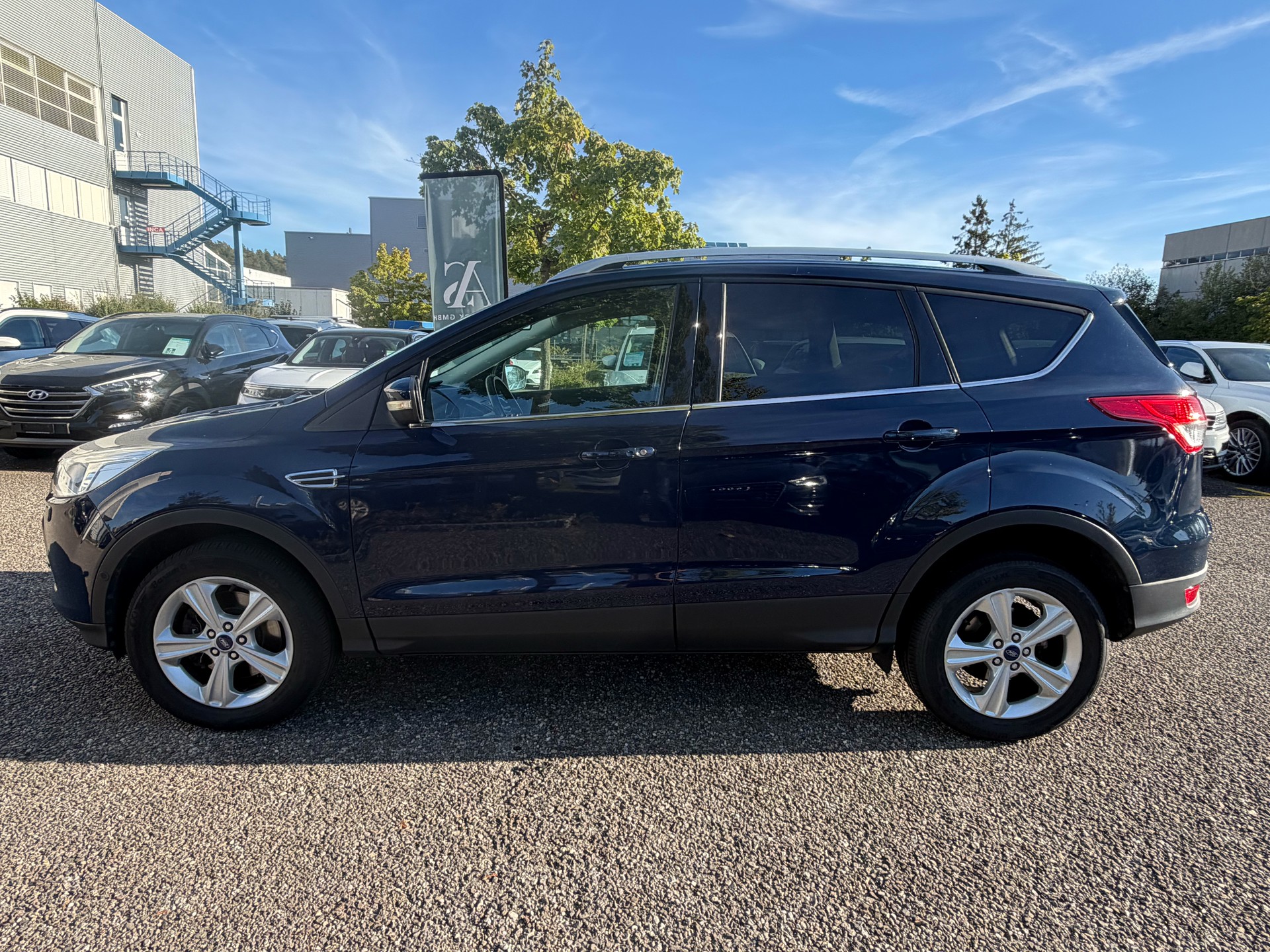 FORD Kuga 2.0 TDCi Carving 4WD PowerShift ***MFK 22.09.2026***-image-7