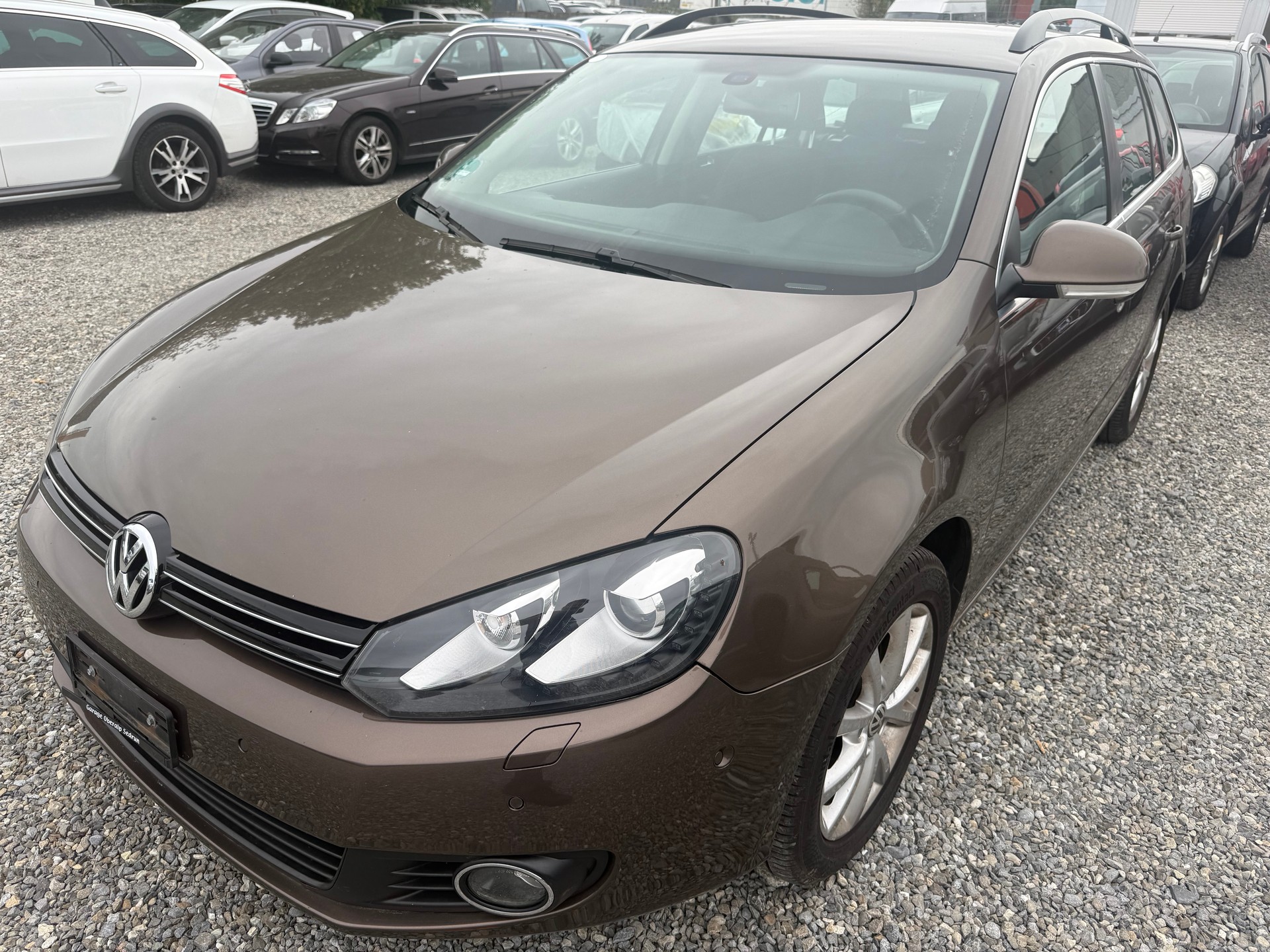 VW Golf Variant 1.6 TDI Comfortline 4Motion-image-1
