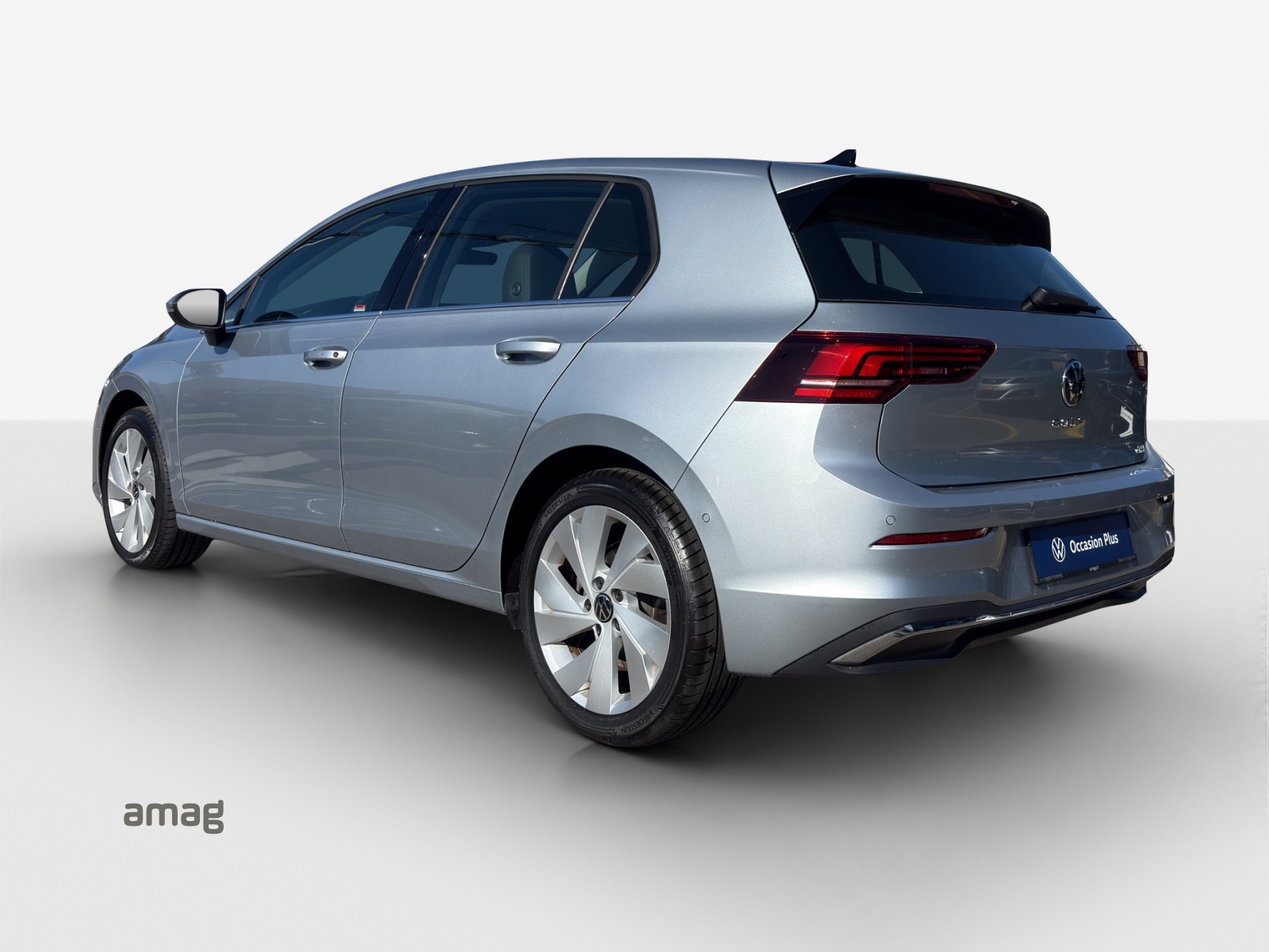 VW Golf 1.5 e TSI mHEV Style DSG-image-2