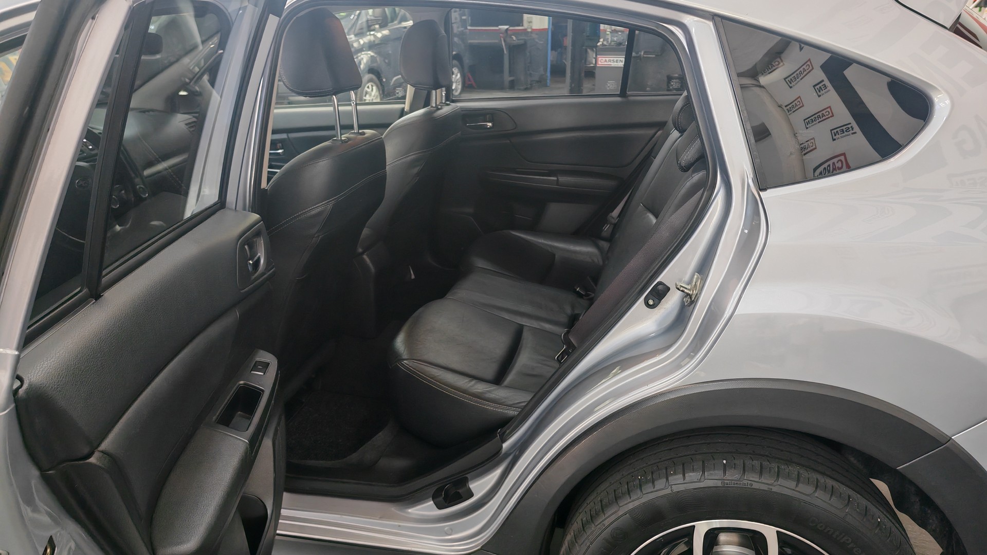 SUBARU XV 2.0 Swiss Two AWD CVT-image-10