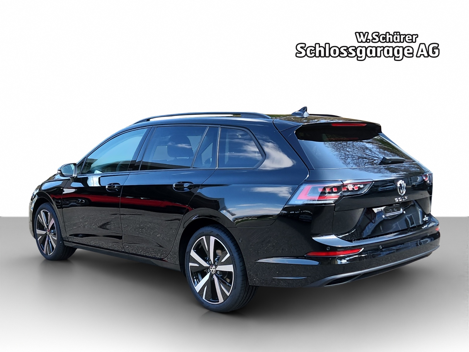 VW Golf Variant 1.5 eTSI mHEV Life DSG-showroom-element-2