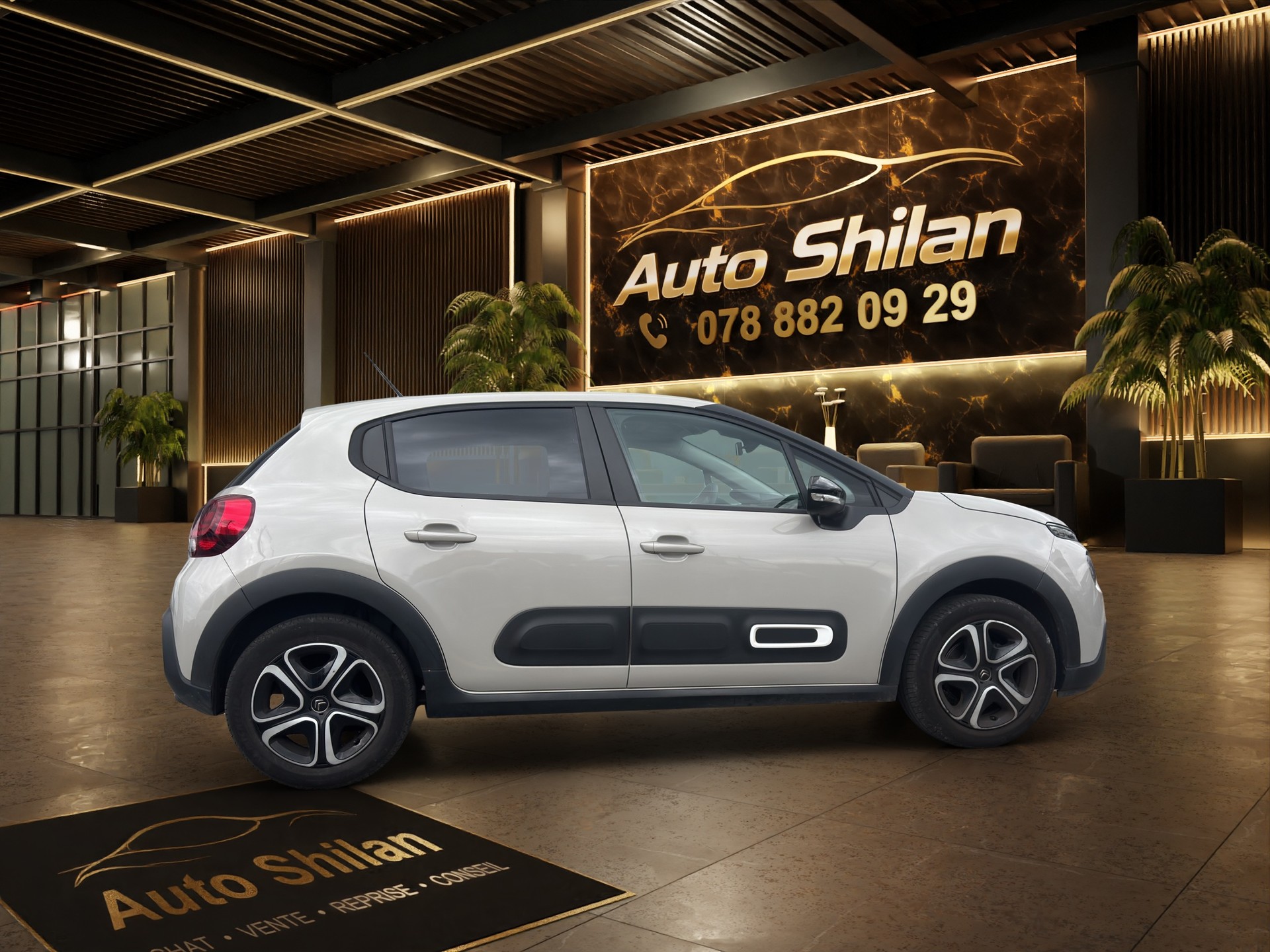 CITROEN C3 1.2i PureTech Swiss Edition-image-1
