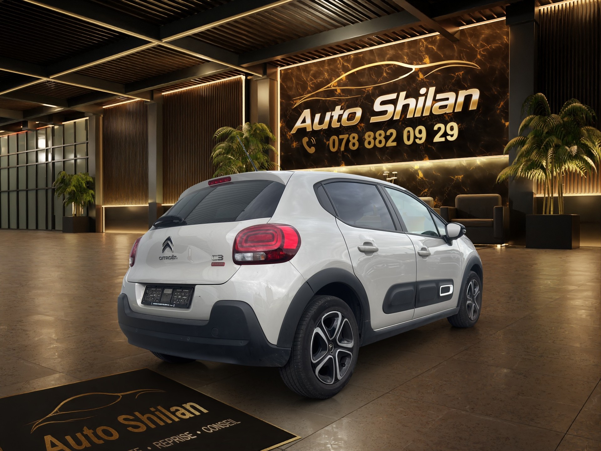 CITROEN C3 1.2i PureTech Swiss Edition-image-4