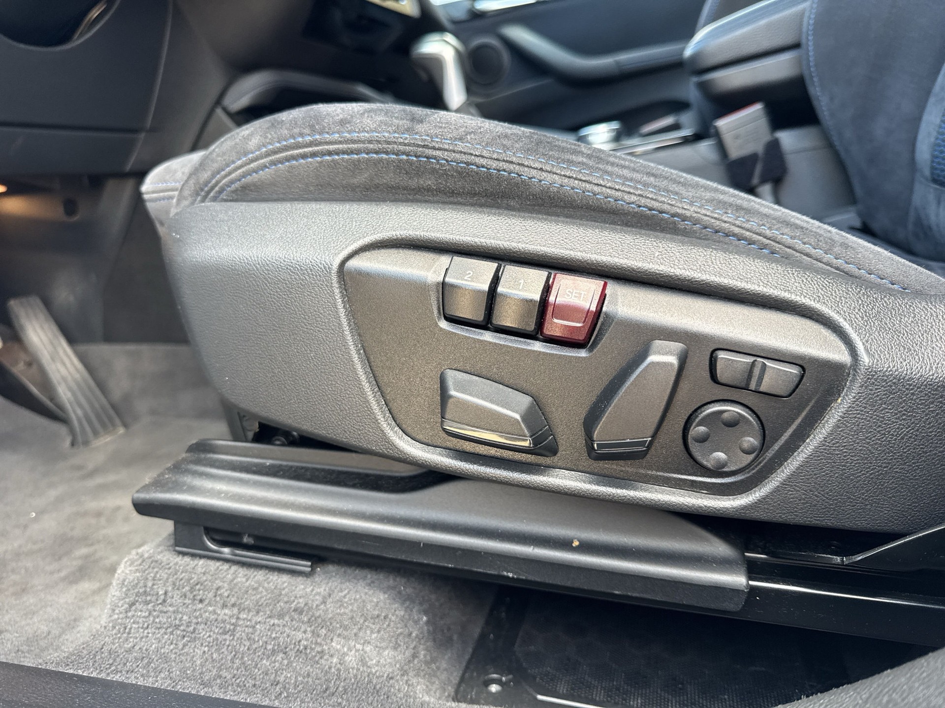 BMW X1 xDrive 20d M Sport Steptronic-image-18
