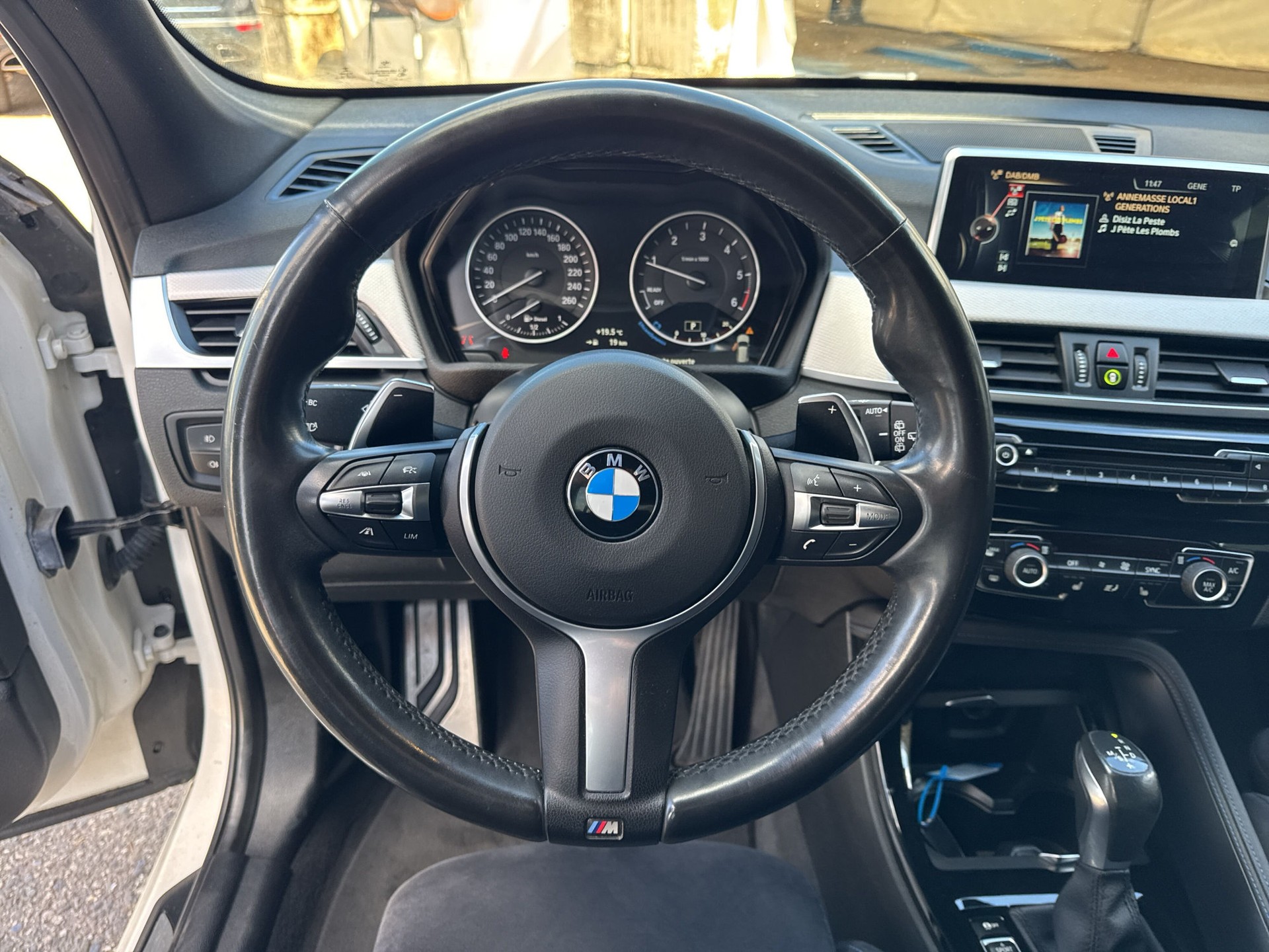 BMW X1 xDrive 20d M Sport Steptronic-image-11