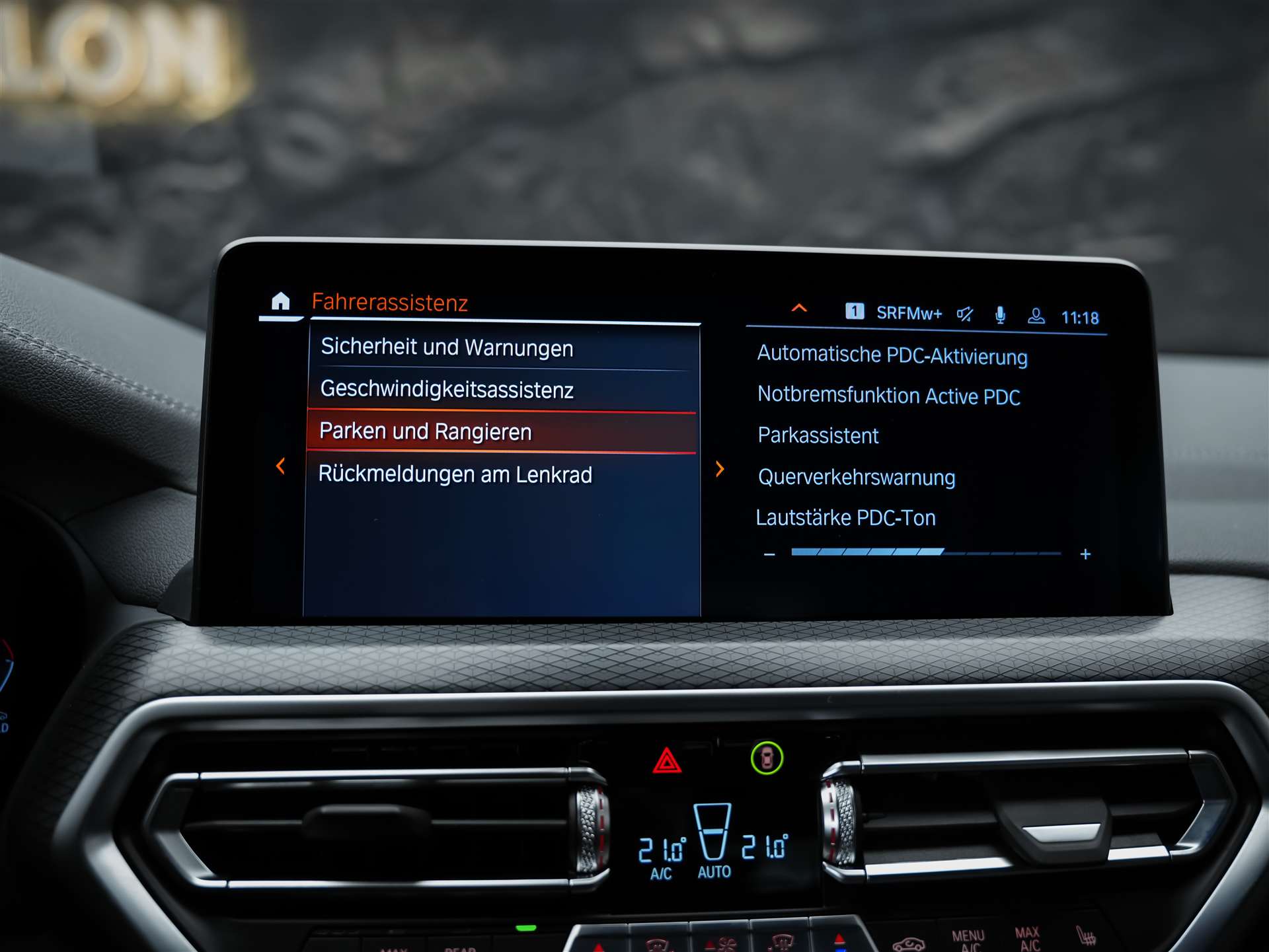 BMW X3 xDrive 48V M40d *Panorama*Laser*Head-Up*Harman/Kardon*-image-40