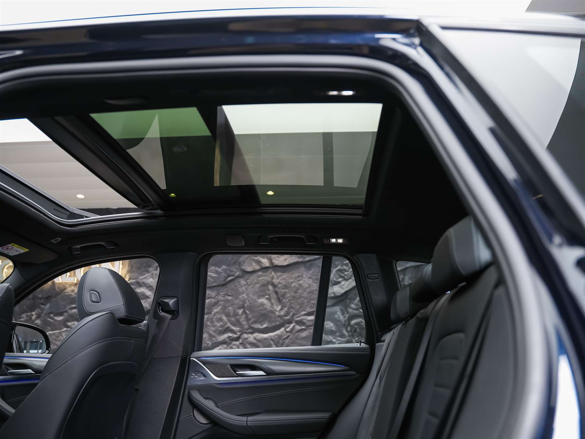 BMW X3 xDrive 48V M40d *Panorama*Laser*Head-Up*Harman/Kardon*-image-13