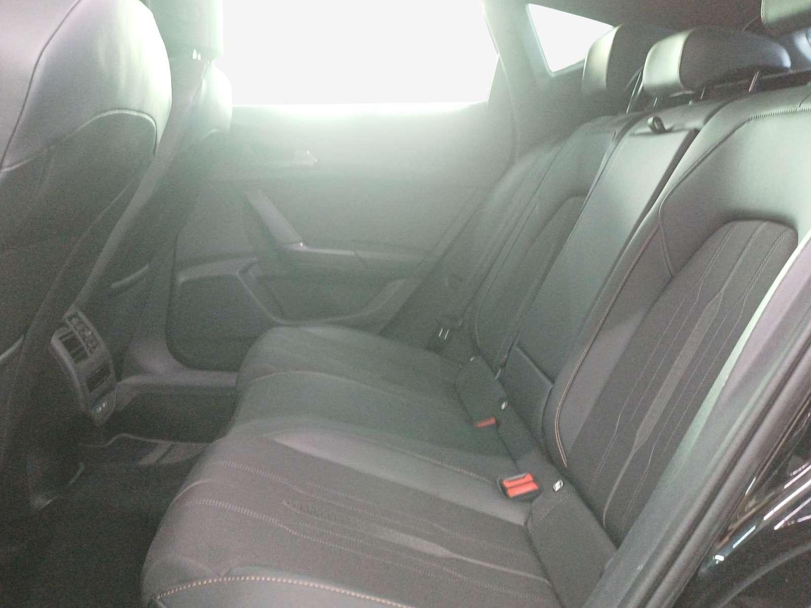 CUPRA Formentor 2.0TSI 4Drive DSG-image-11