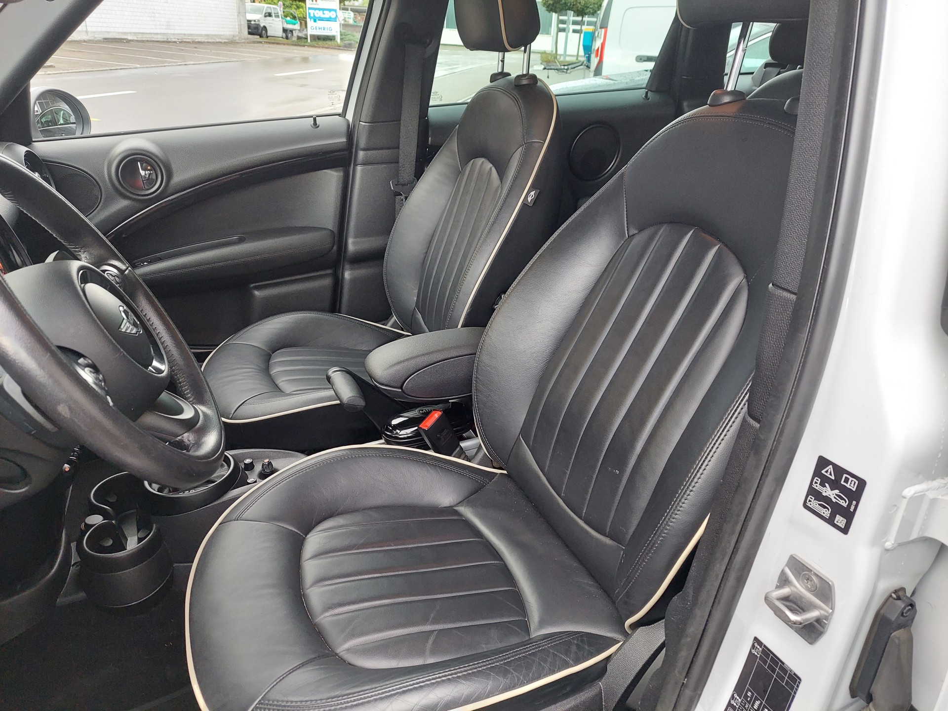 MINI Countryman Cooper S ALL4 Steptronic-image-11
