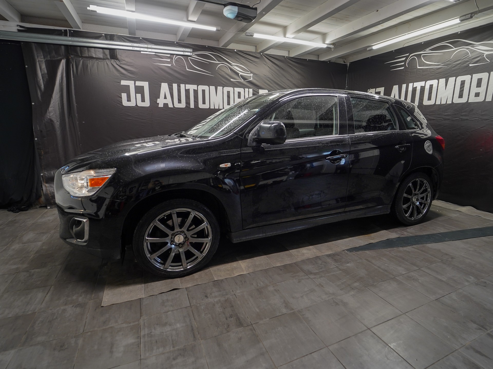 MITSUBISHI ASX 1.8 DID Sport 4WD-image-7