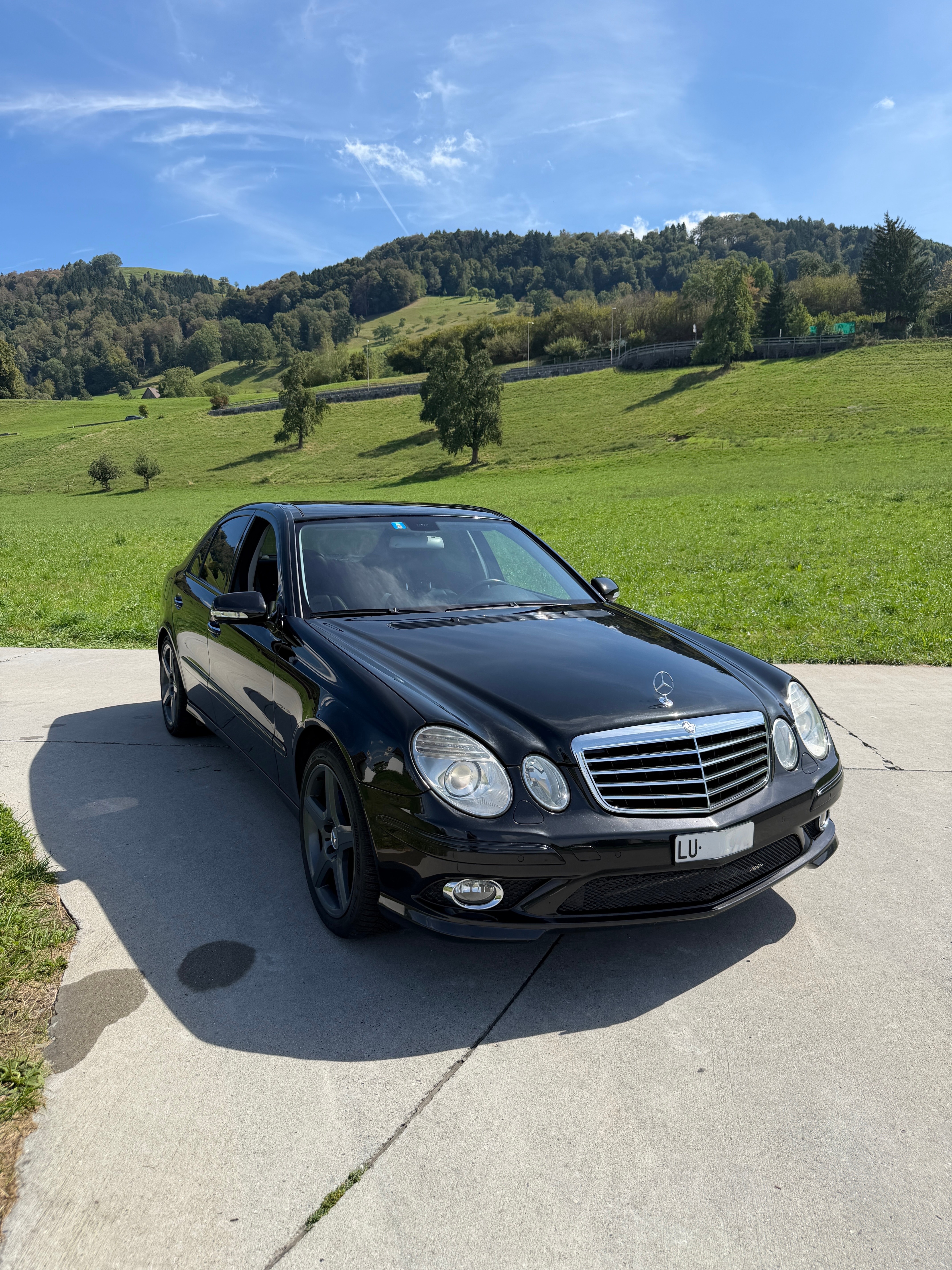 Car photo