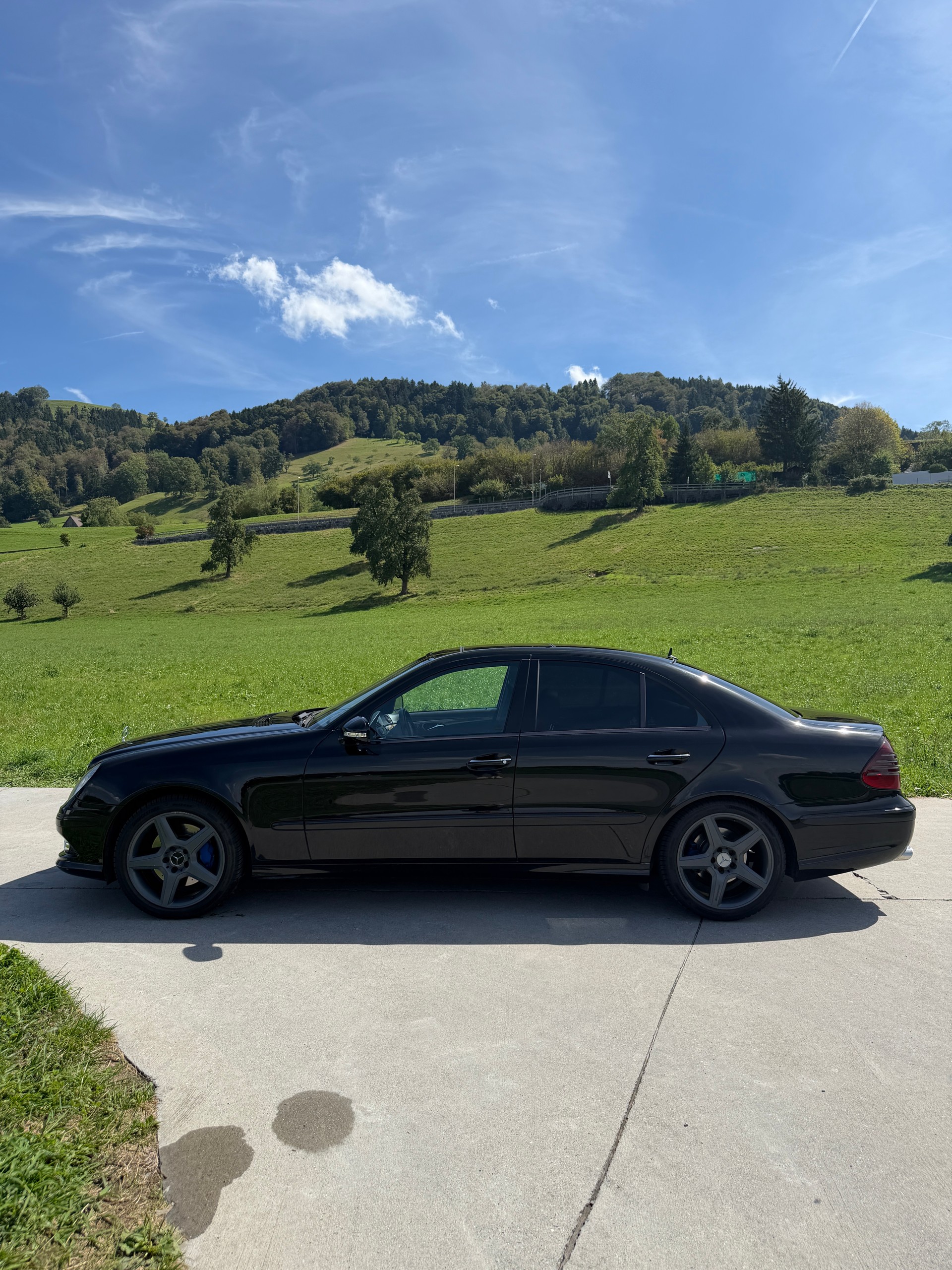 MERCEDES-BENZ E 320 CDI-image-2