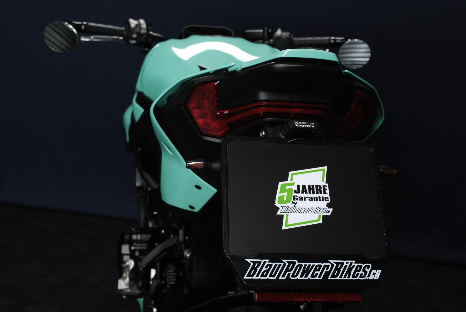 KAWASAKI Z 900 (35kW) MY27 - Sonderumbau-image-15