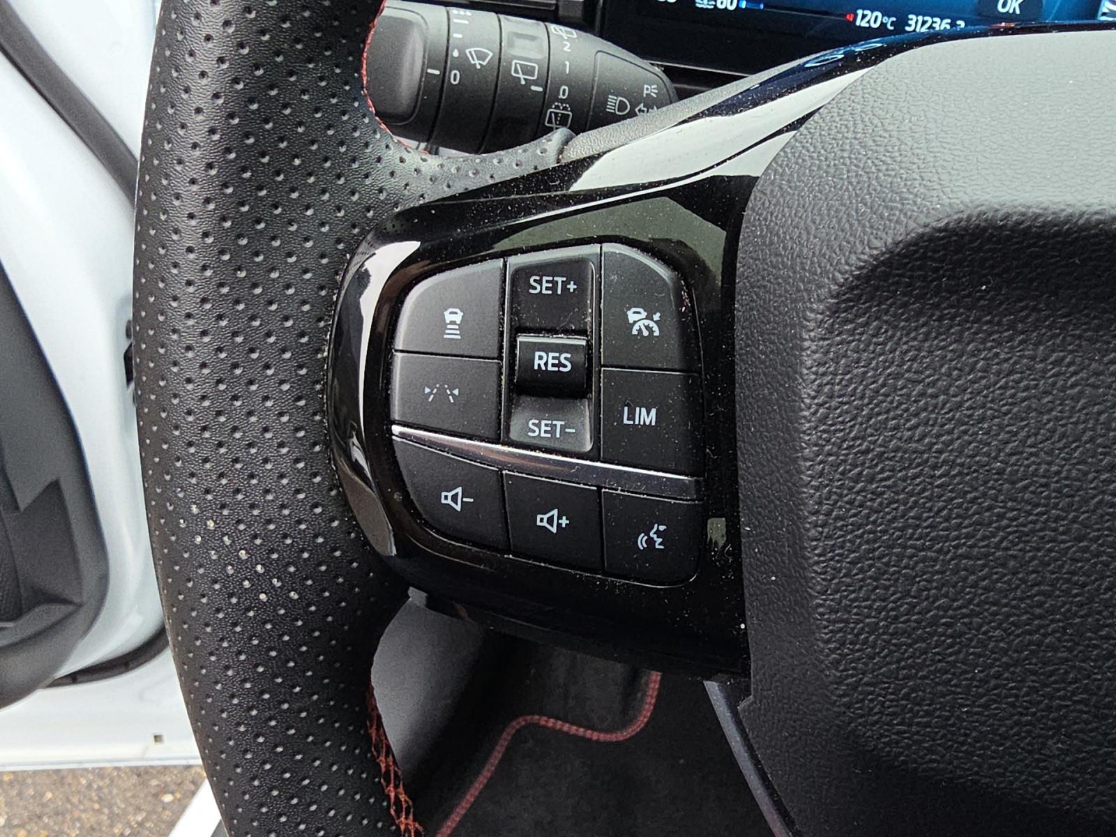 FORD Puma 1.0 EcoB Hybrid 155 ST-Line X-image-20