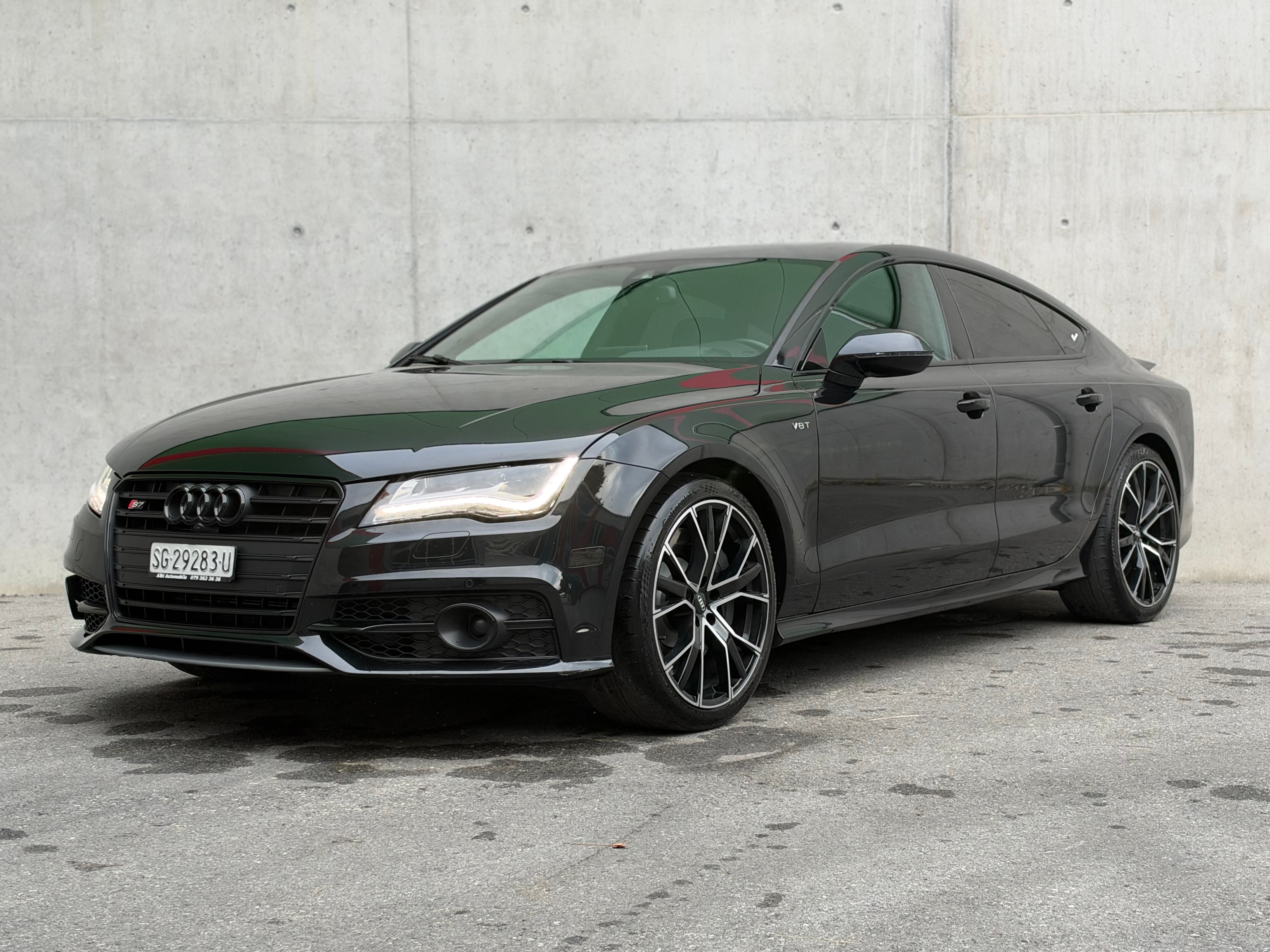 Car photo