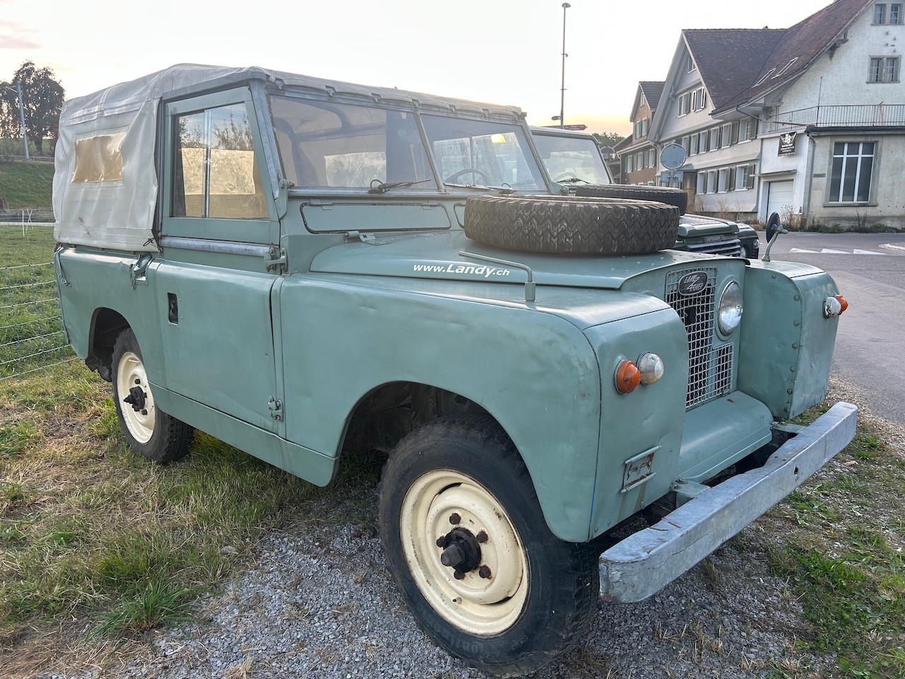 LAND ROVER Serie 2a-image-3