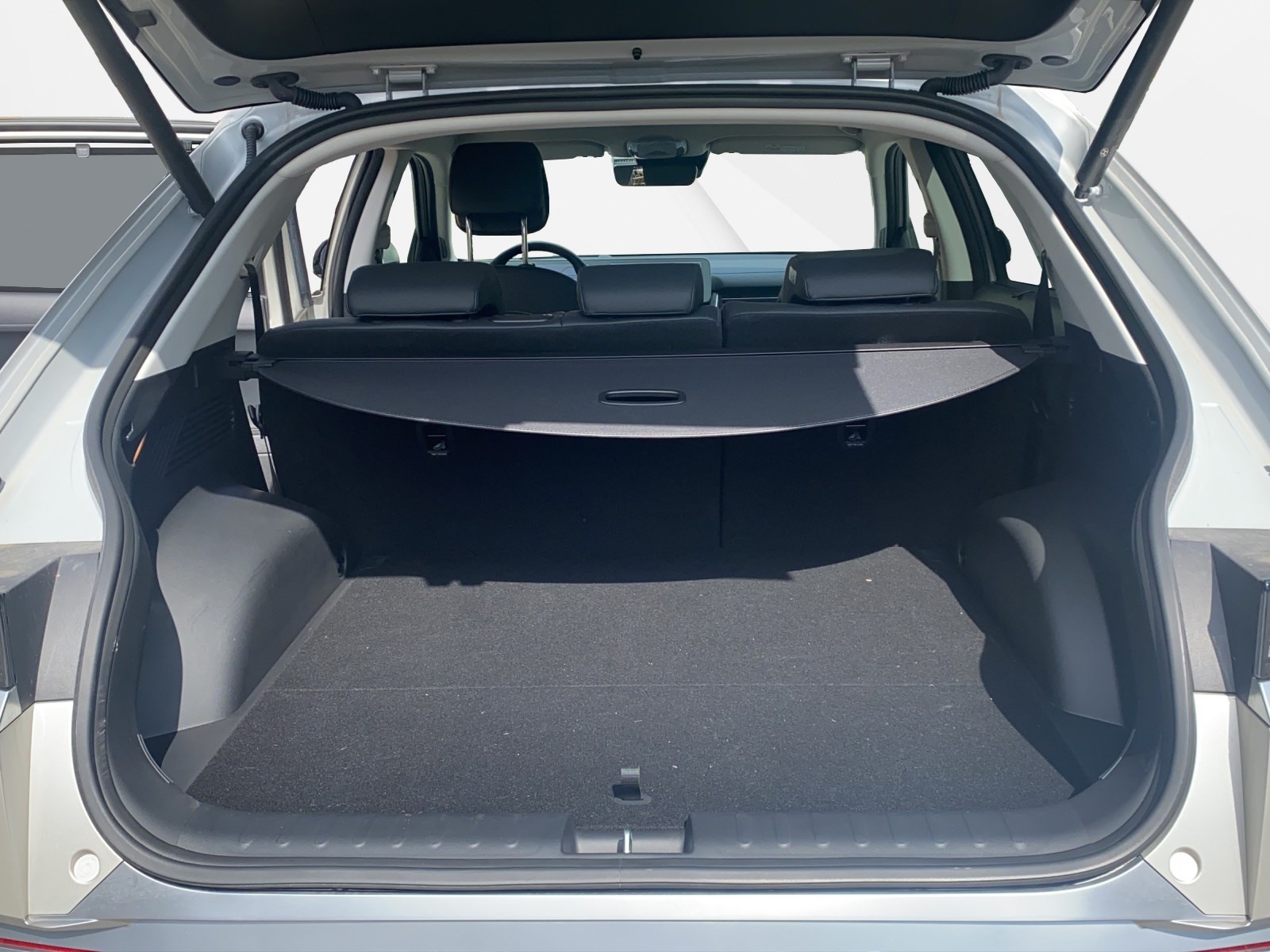 HYUNDAI Ioniq 5 72kWh First Edition 2WD-image-13