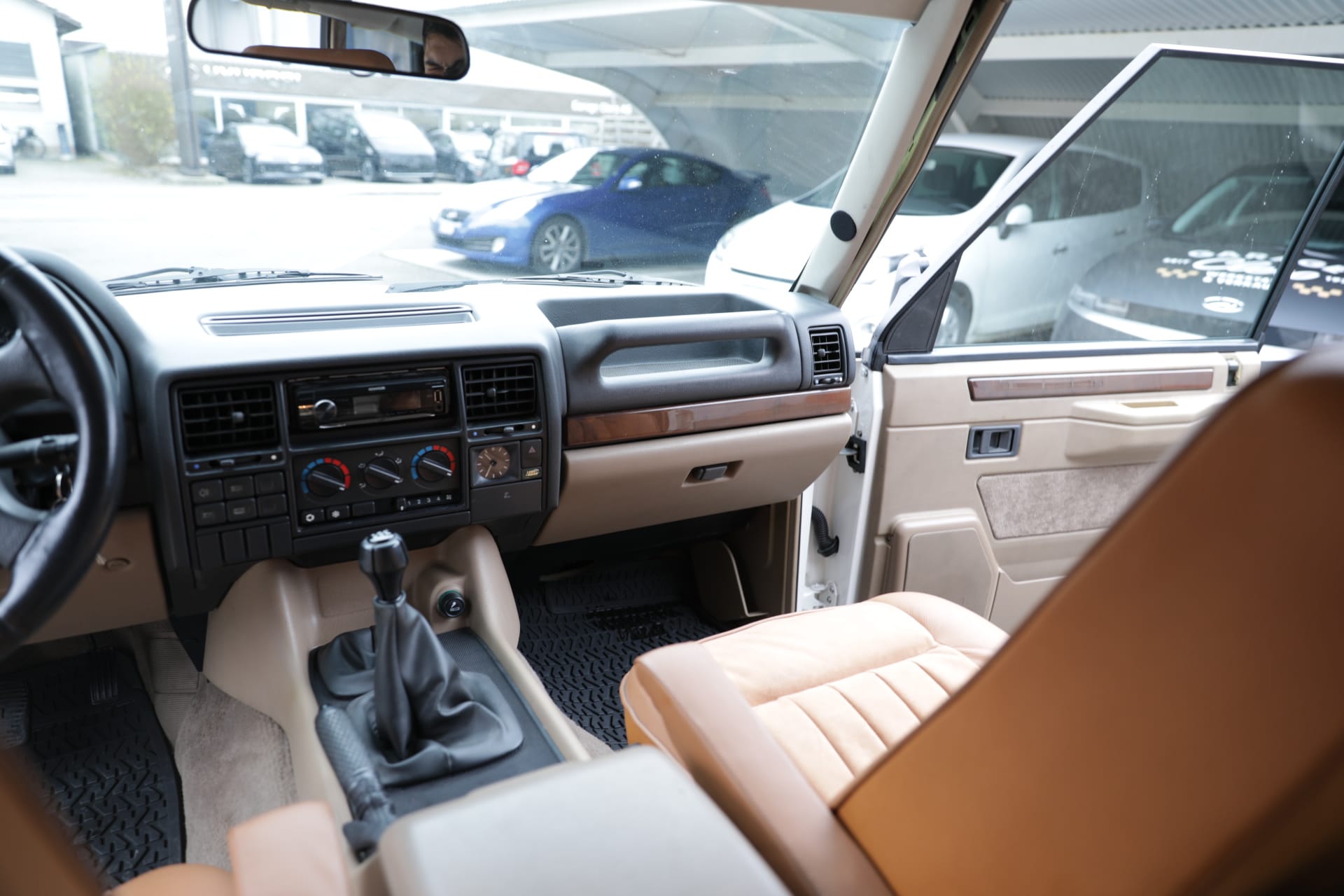 LAND ROVER RANGE ROVER Classic 300 TDI Softdash-image-12