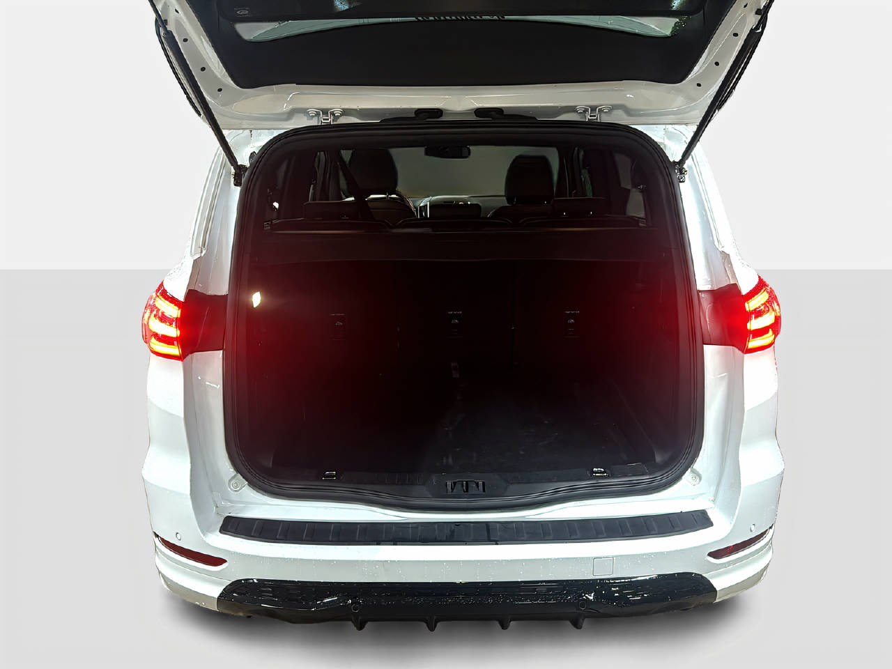 FORD S-Max 2.5 Hybrid ST-Line-image-14