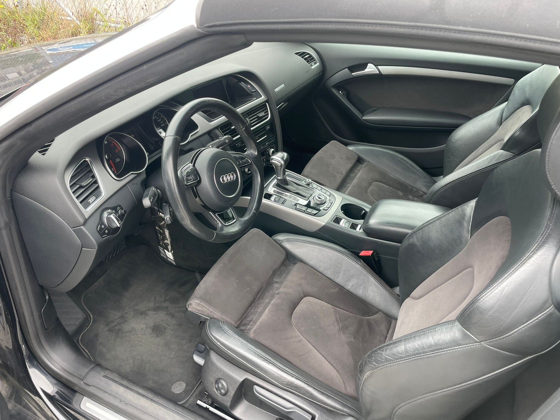 AUDI A5 Cabriolet 1.8 TFSI multitronic-image-6