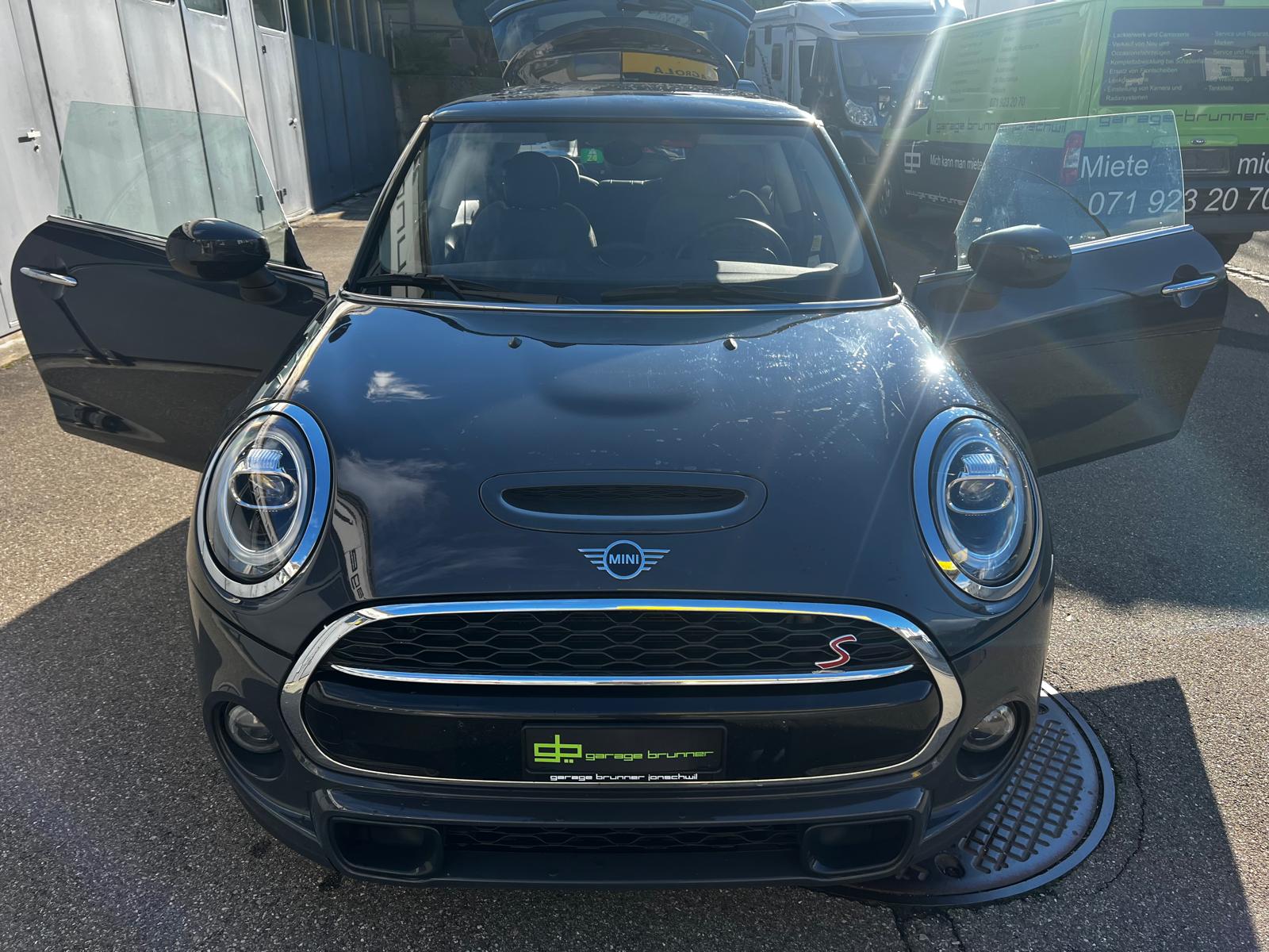 MINI Mini Cooper S Steptronic DKG-image-2