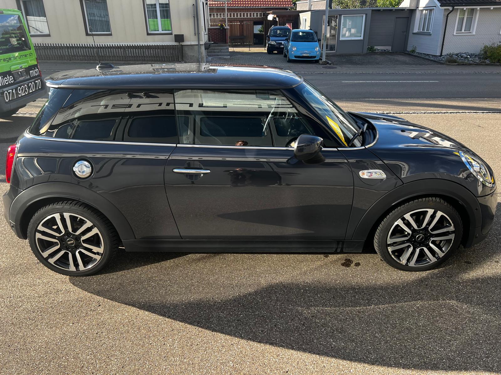 MINI Mini Cooper S Steptronic DKG-image-5