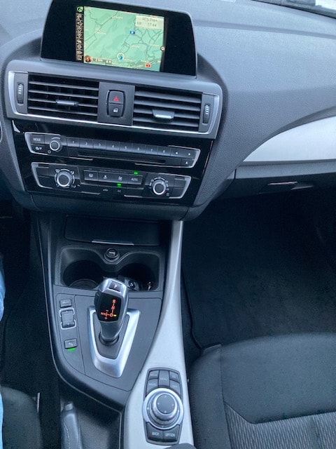 BMW 120d xDrive Steptronic-image-11