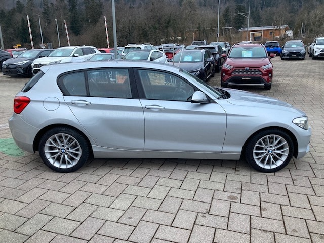 BMW 120d xDrive Steptronic-image-3