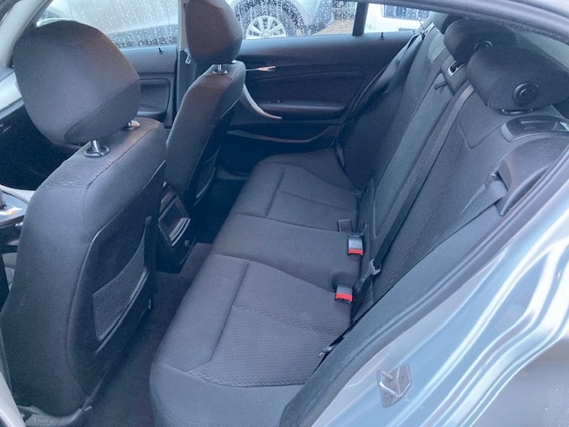 BMW 120d xDrive Steptronic-image-9