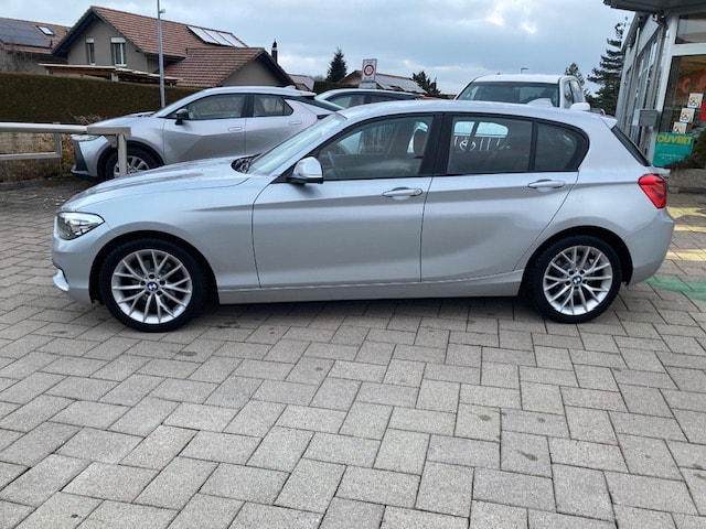 BMW 120d xDrive Steptronic-image-7