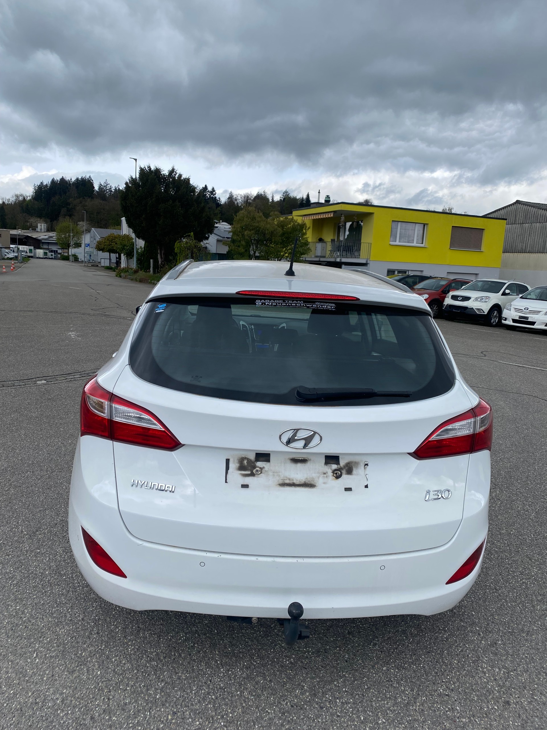 HYUNDAI i30 Wagon 1.6 CRDi Vertex Automatic DCT-image-3