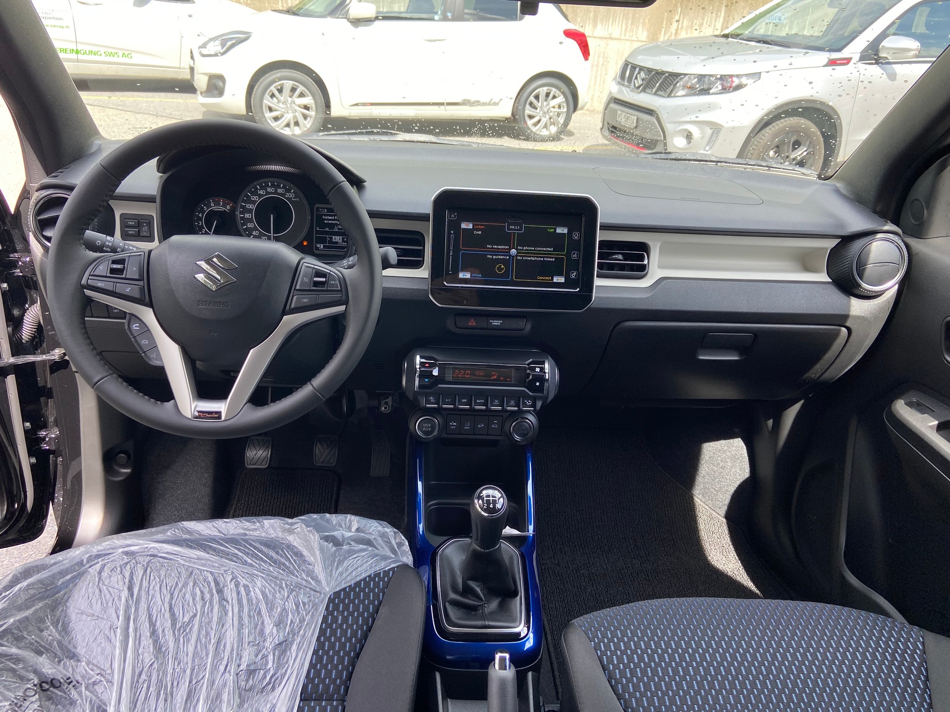 SUZUKI Ignis 1.2i Compact Top Hybrid 4x4-image-8
