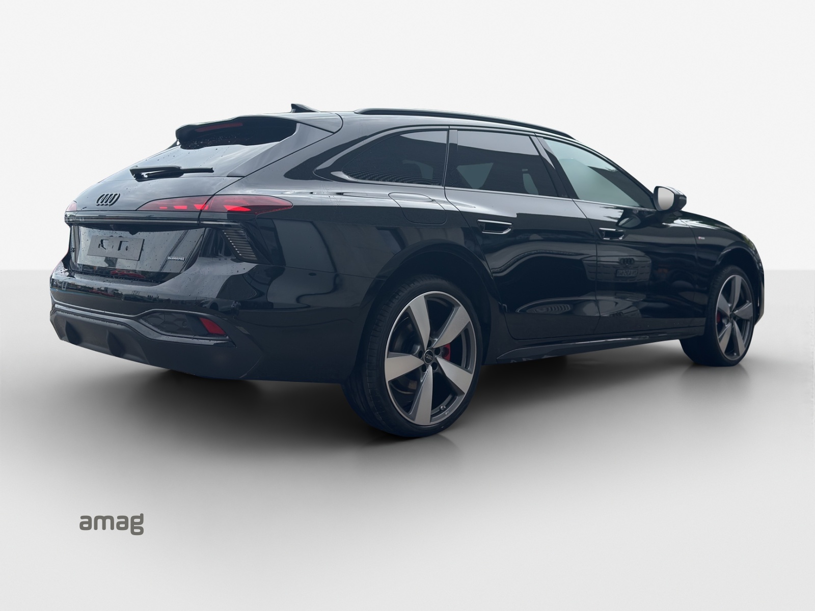 AUDI A6 Avant TDI quattro 150 kW S tronic-image-4
