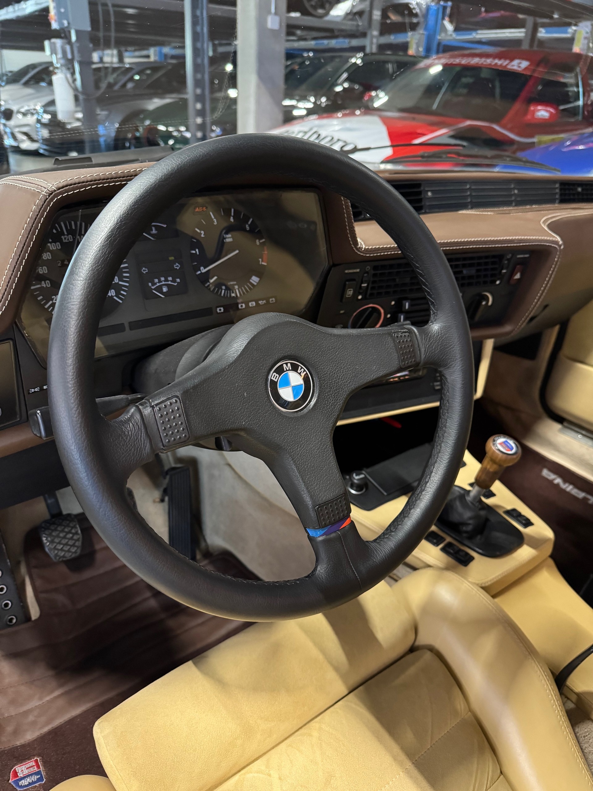 BMW 635 CSI-image-7