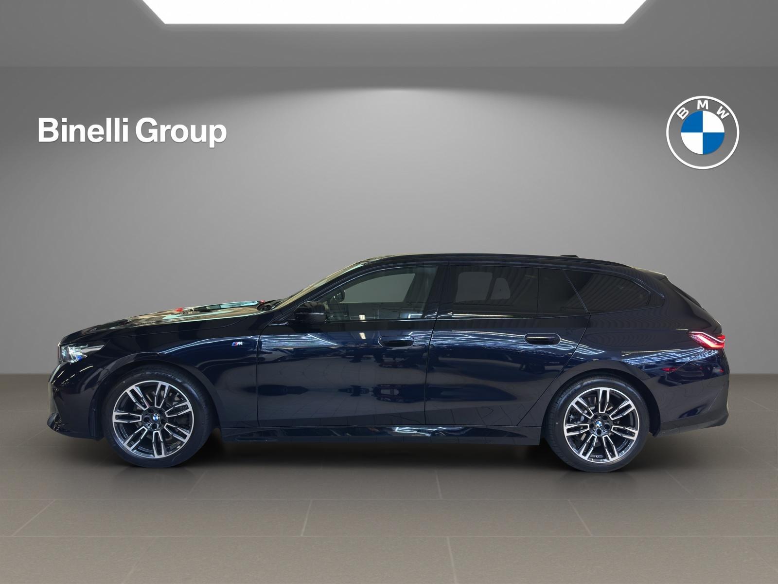 BMW 520d xDrive Touring-image-1